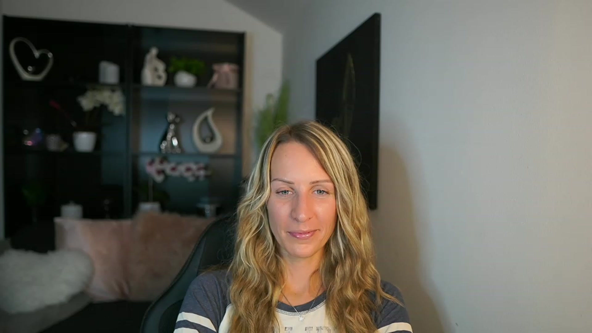 Gallery image thumbnail from Nikki__Sexx__'s myfreecams stream on, 09/07/2023, 18:57 image 19 of 20