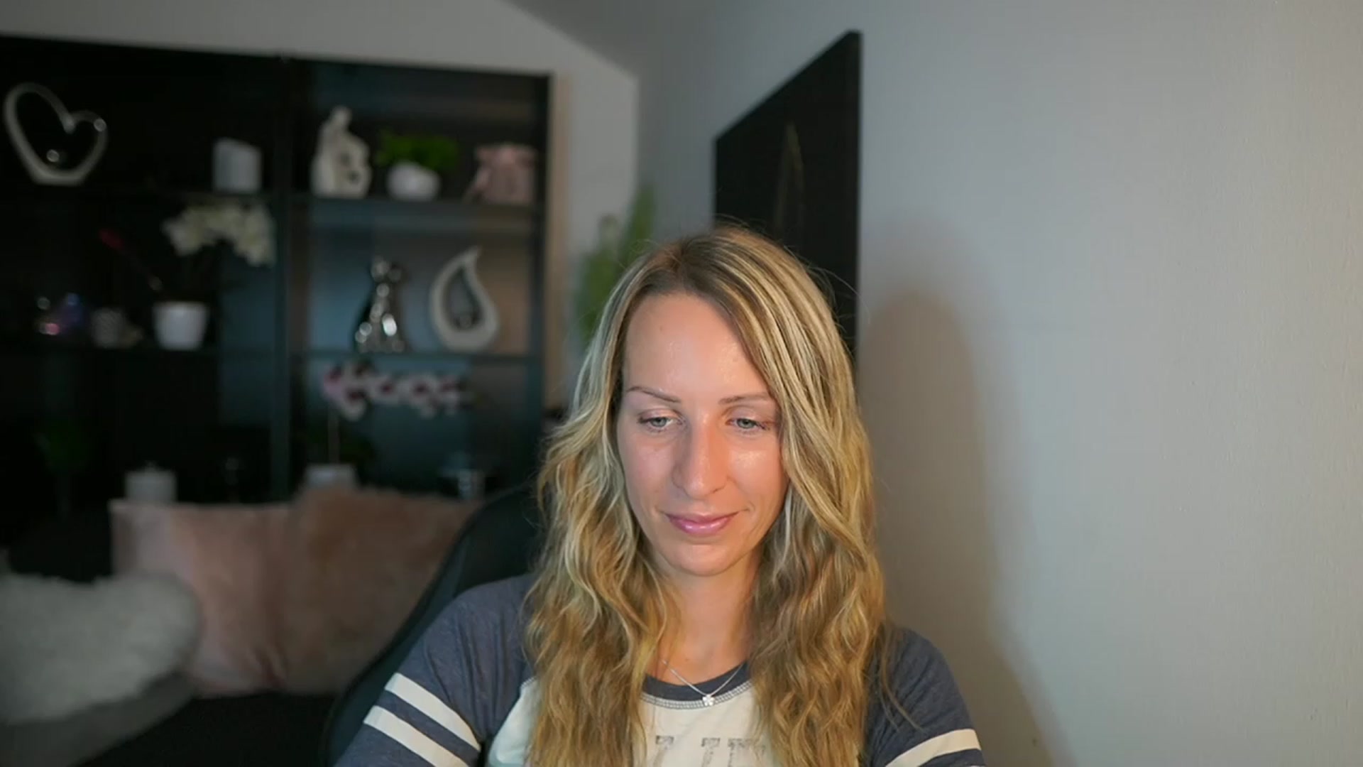 Gallery image thumbnail from Nikki__Sexx__'s myfreecams stream on, 09/07/2023, 20:02 image 8 of 20