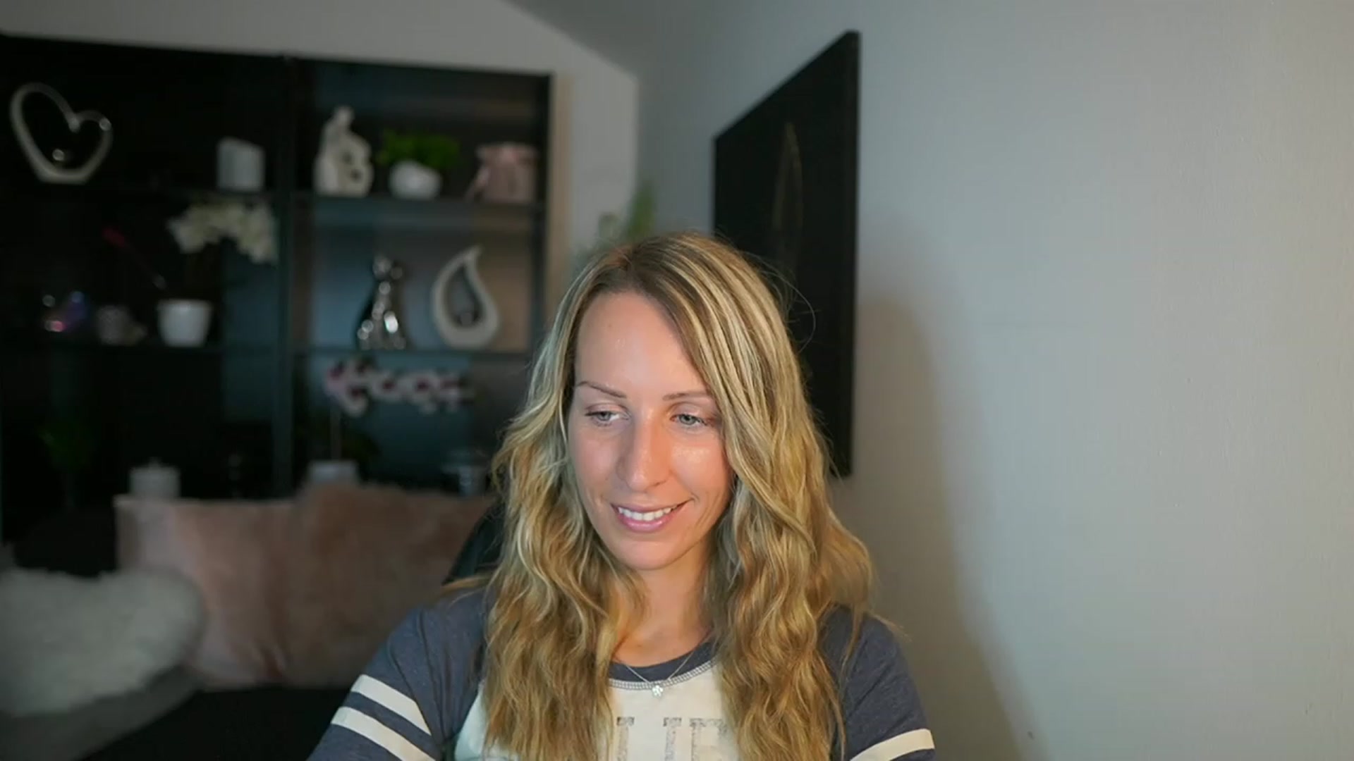 Gallery image thumbnail from Nikki__Sexx__'s myfreecams stream on, 09/07/2023, 20:02 image 14 of 20