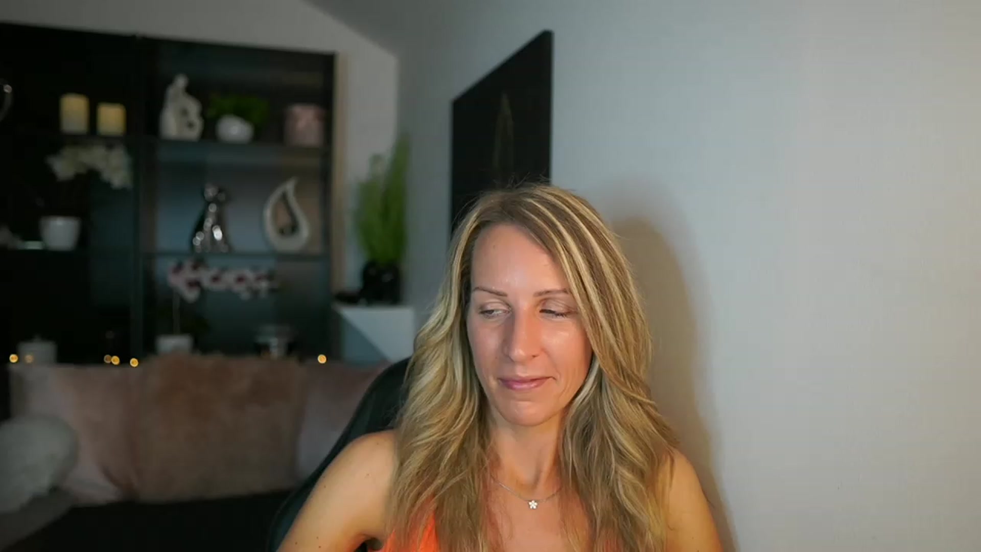 Gallery image thumbnail from Nikki__Sexx__'s myfreecams stream on, 09/11/2023, 20:33 image 7 of 20