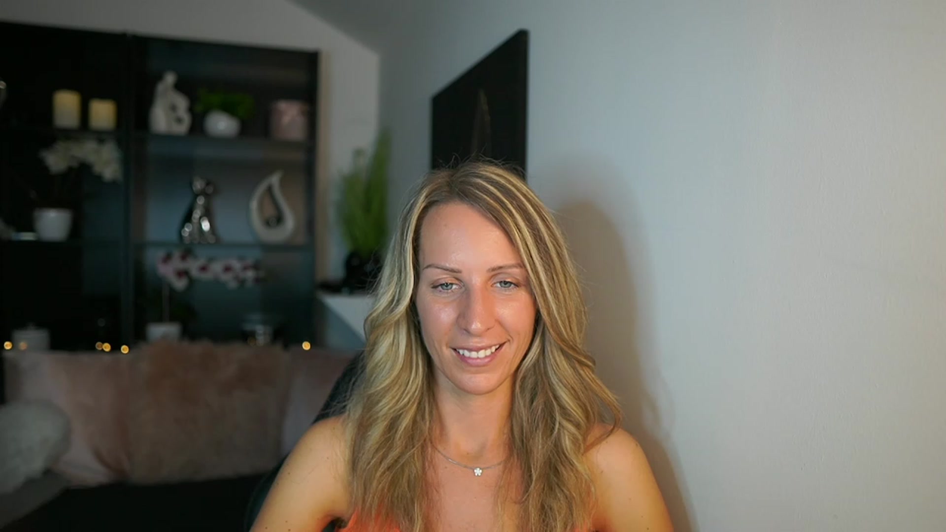 Gallery image thumbnail from Nikki__Sexx__'s myfreecams stream on, 09/11/2023, 20:33 image 12 of 20