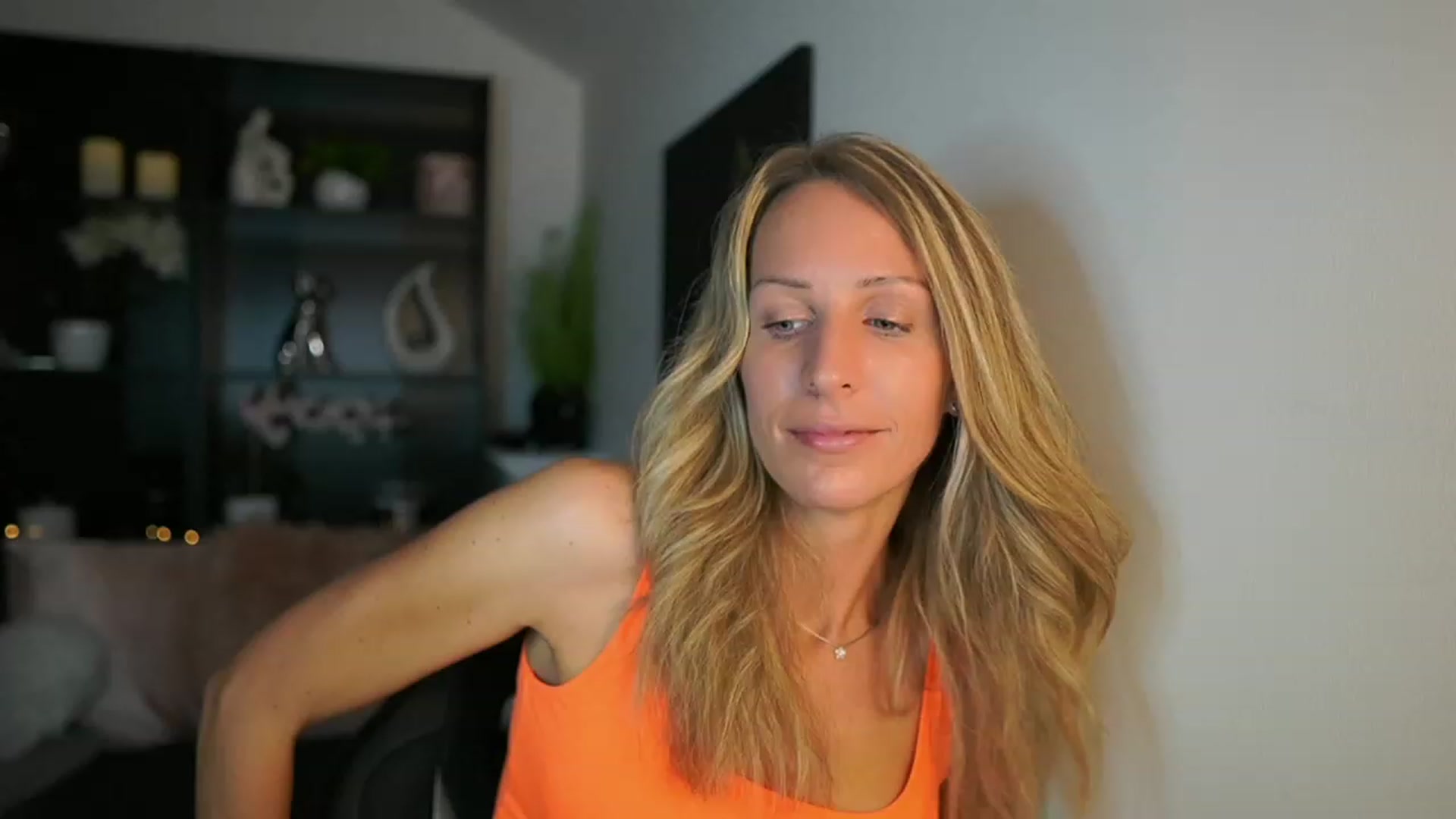 Gallery image thumbnail from Nikki__Sexx__'s myfreecams stream on, 09/11/2023, 21:16 image 6 of 20