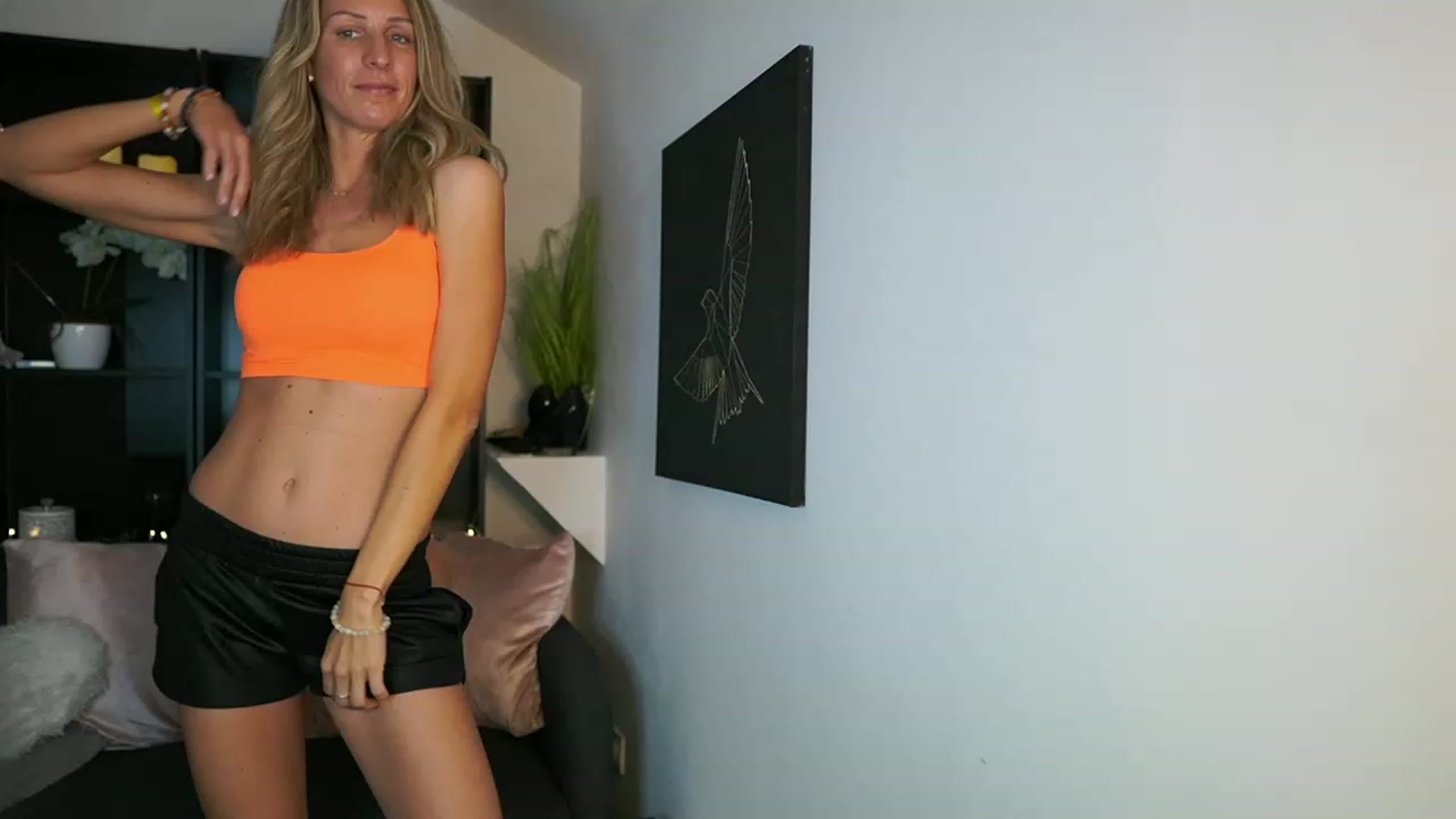 Gallery image thumbnail from Nikki__Sexx__'s myfreecams stream on, 09/11/2023, 21:16 image 4 of 20