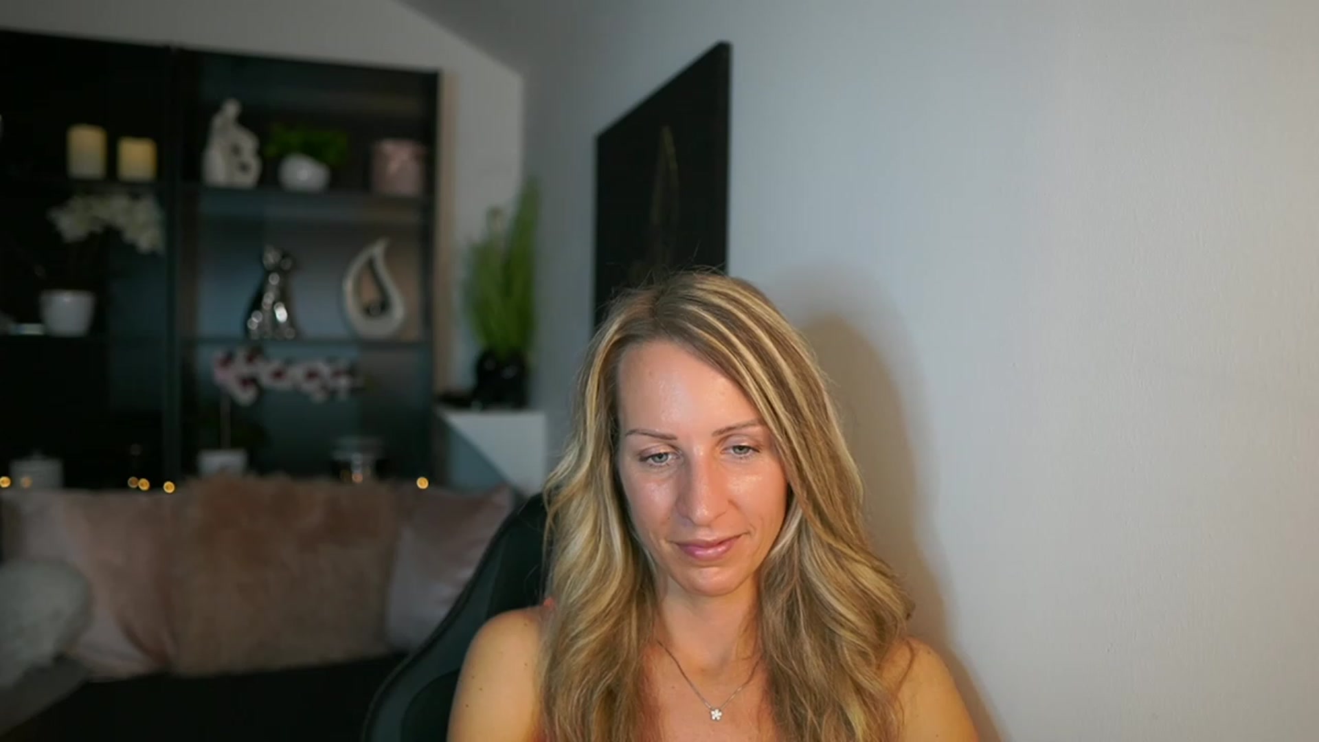 Gallery image thumbnail from Nikki__Sexx__'s myfreecams stream on, 09/11/2023, 23:01 image 1 of 20