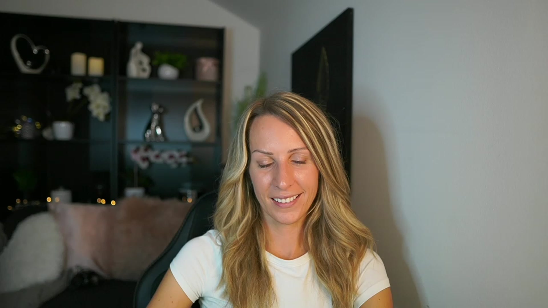 Gallery image thumbnail from Nikki__Sexx__'s myfreecams stream on, 09/12/2023, 20:18 image 12 of 20
