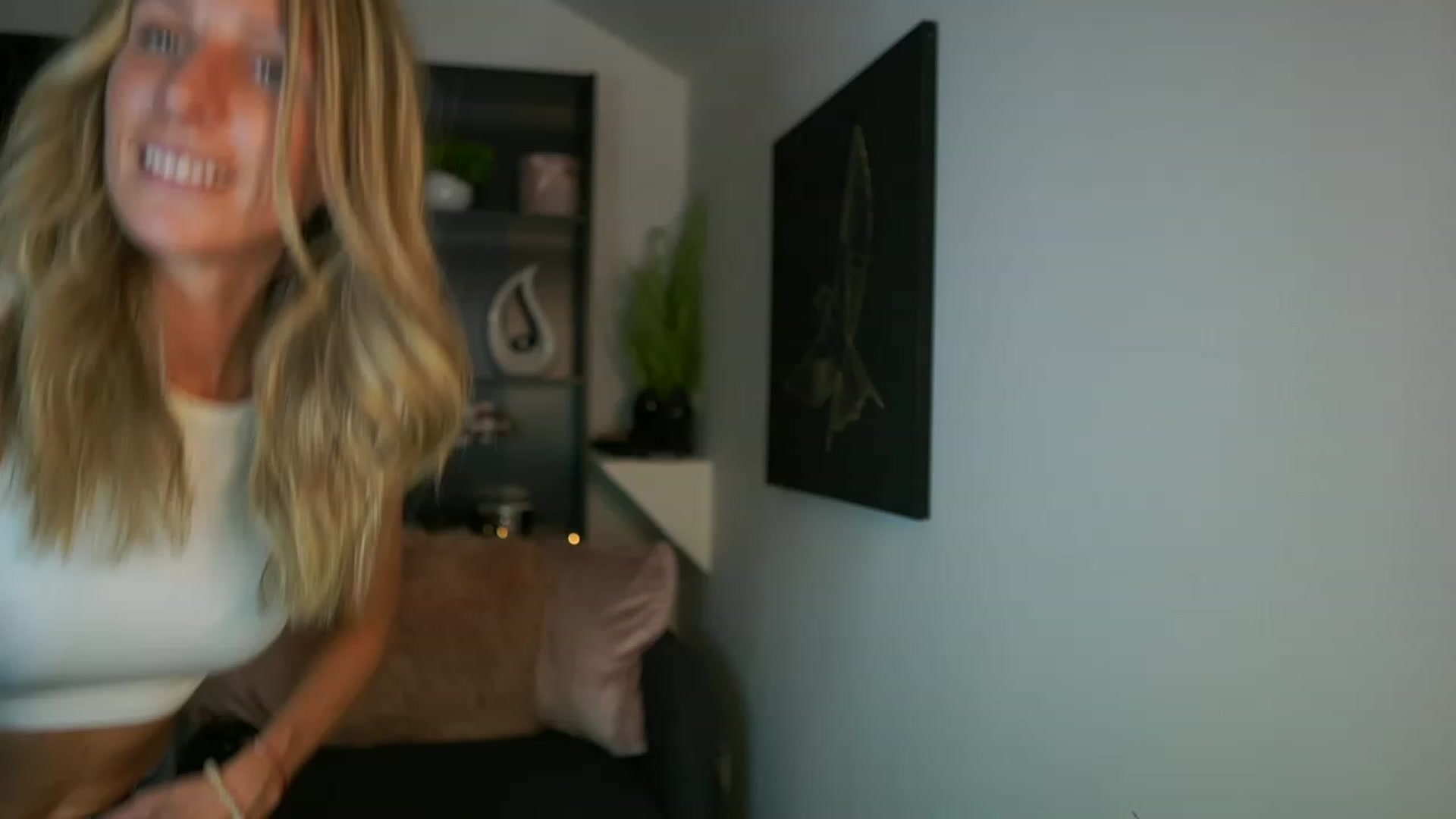 Gallery image thumbnail from Nikki__Sexx__'s myfreecams stream on, 09/12/2023, 20:18 image 9 of 20
