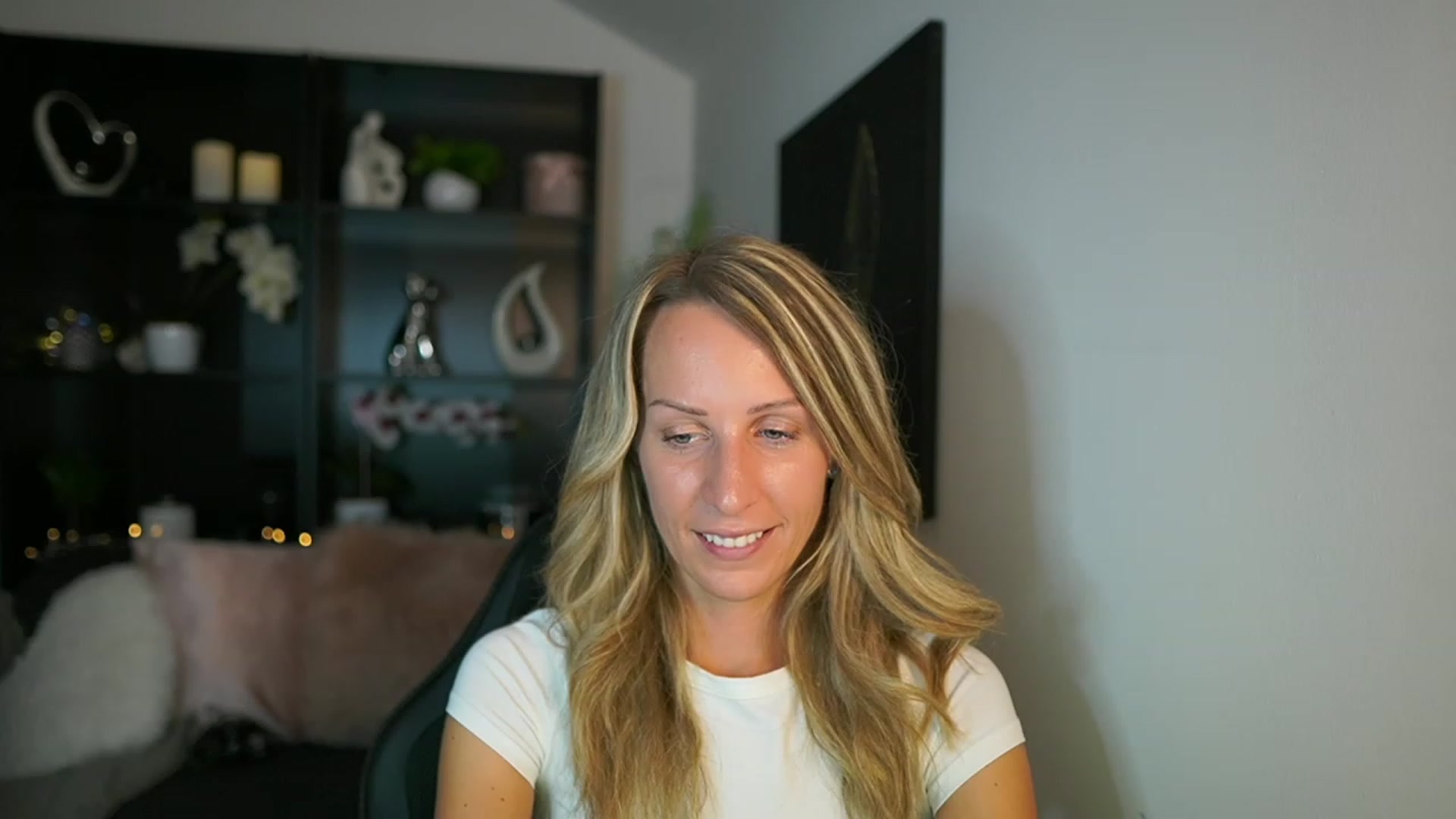 Gallery image thumbnail from Nikki__Sexx__'s myfreecams stream on, 09/12/2023, 20:18 image 8 of 20