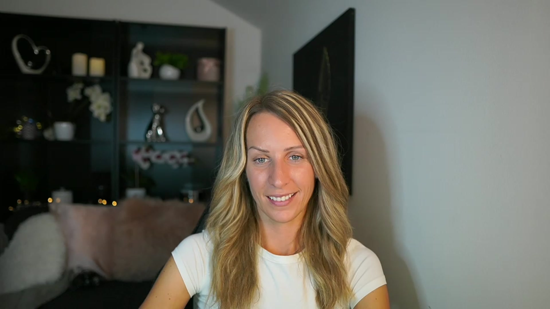 Gallery image thumbnail from Nikki__Sexx__'s myfreecams stream on, 09/12/2023, 21:20 image 7 of 20
