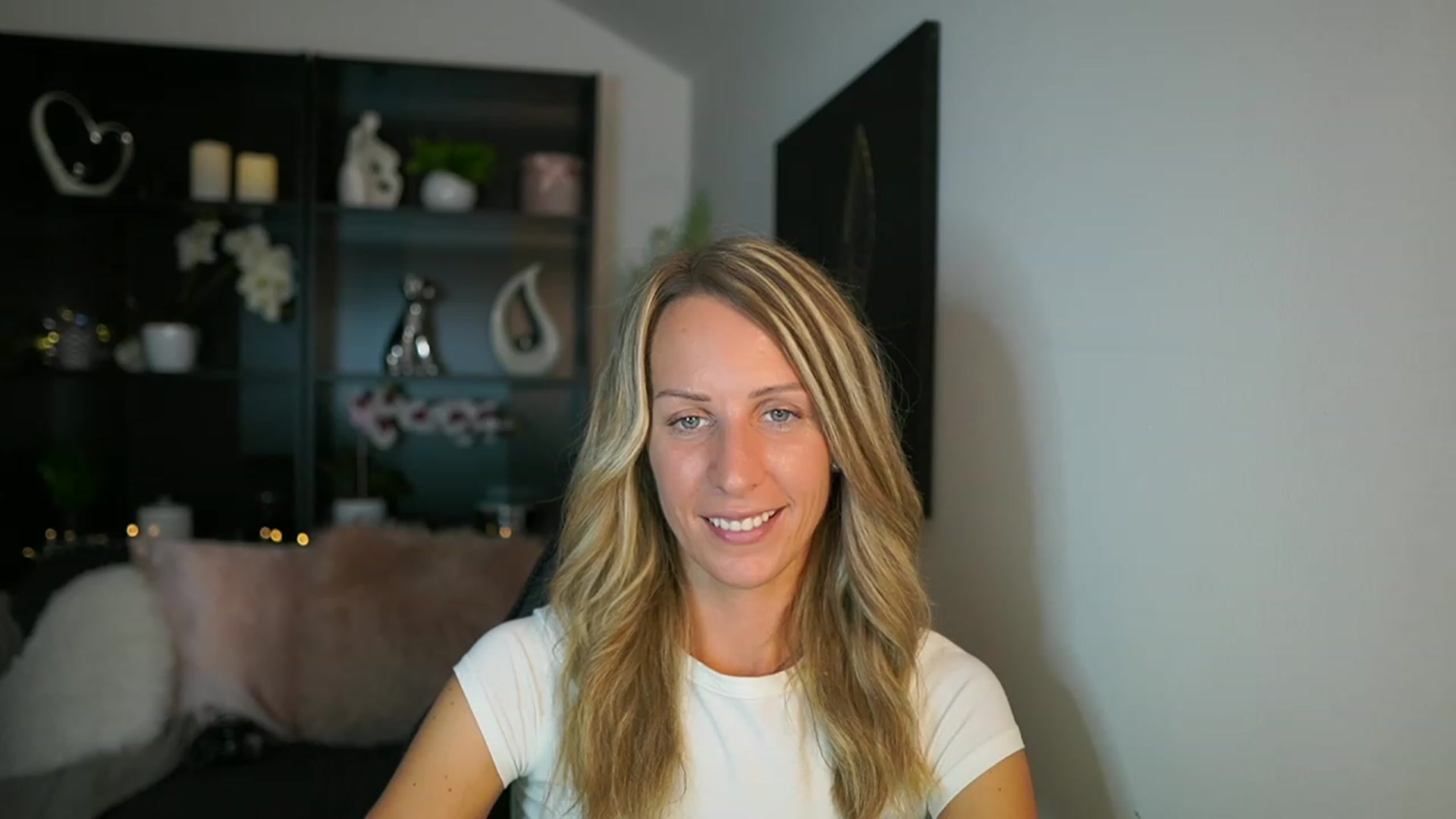 Gallery image thumbnail from Nikki__Sexx__'s myfreecams stream on, 09/12/2023, 21:20 image 6 of 20