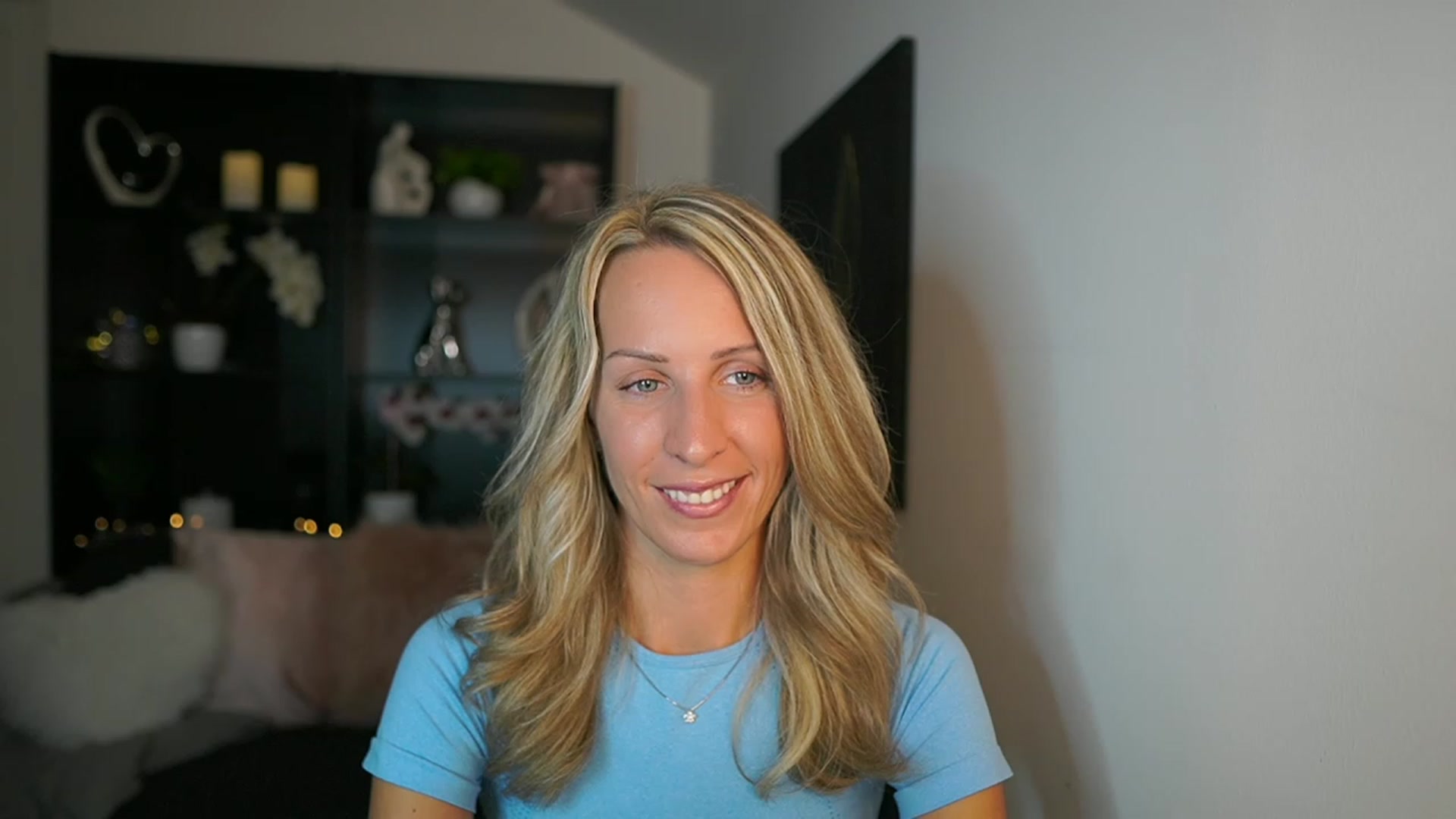 Gallery image thumbnail from Nikki__Sexx__'s myfreecams stream on, 09/14/2023, 19:56 image 10 of 20