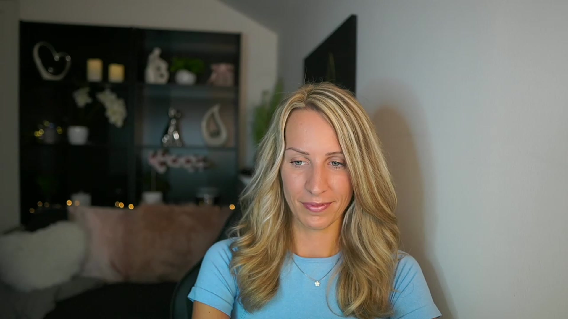 Gallery image thumbnail from Nikki__Sexx__'s myfreecams stream on, 09/14/2023, 19:56 image 17 of 20