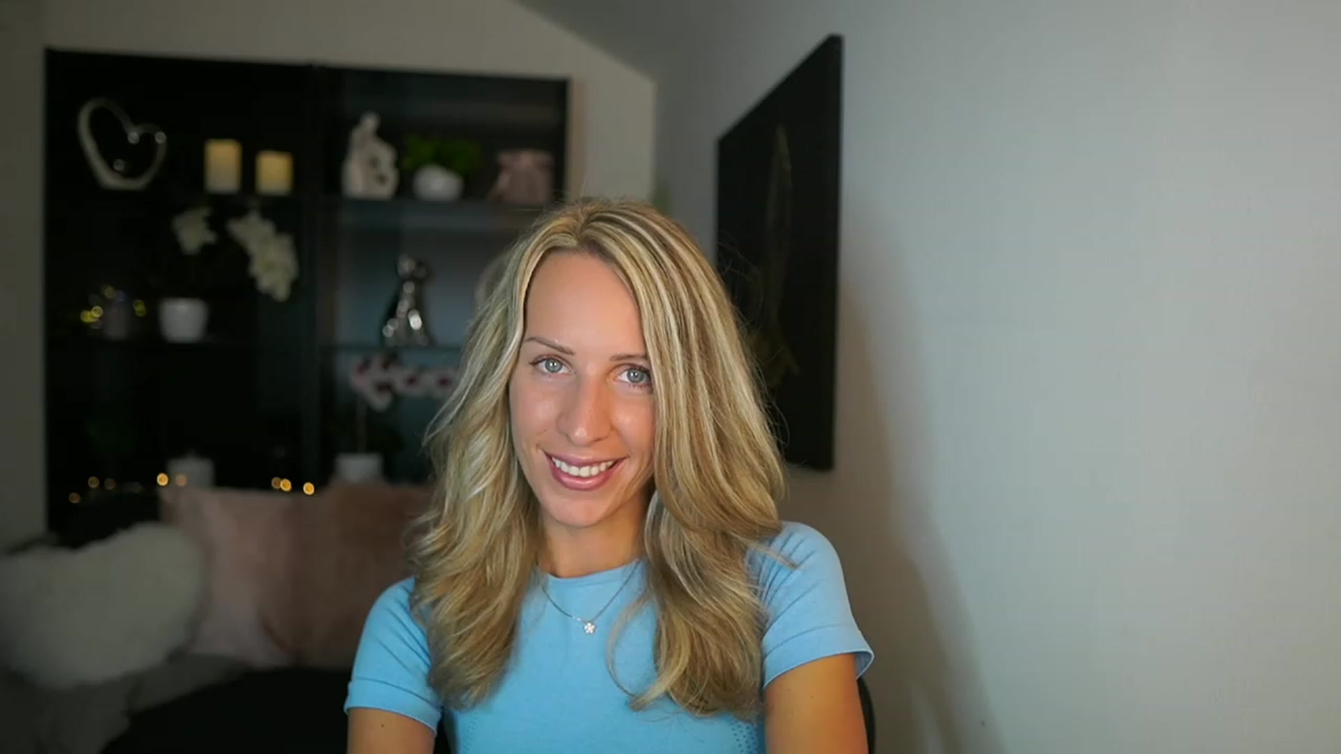 Gallery image thumbnail from Nikki__Sexx__'s myfreecams stream on, 09/14/2023, 19:56 image 11 of 20
