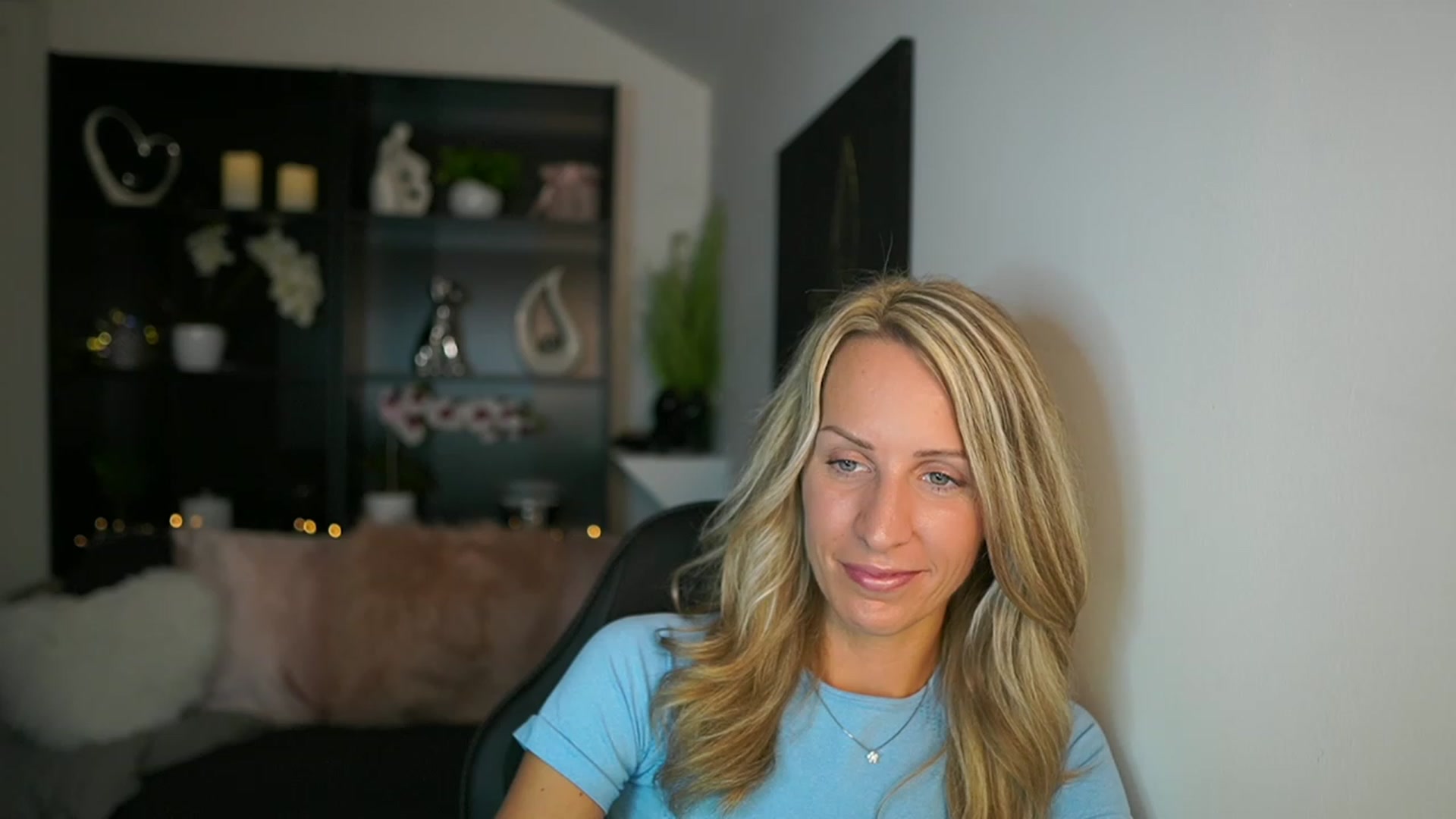 Gallery image thumbnail from Nikki__Sexx__'s myfreecams stream on, 09/14/2023, 19:56 image 6 of 20