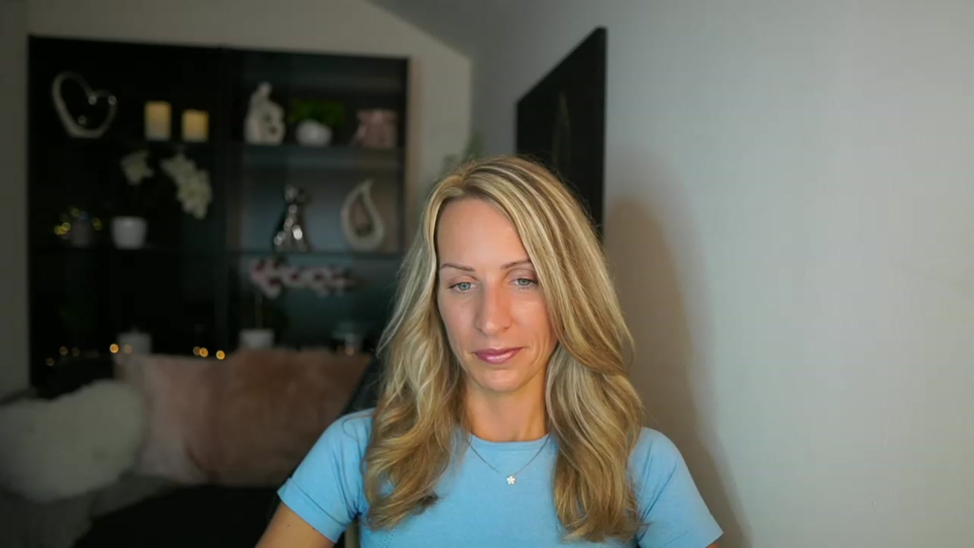 Gallery image thumbnail from Nikki__Sexx__'s myfreecams stream on, 09/14/2023, 22:49 image 8 of 20