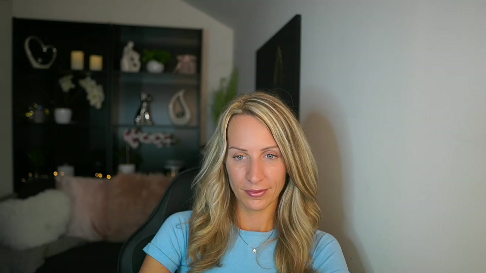 Gallery image thumbnail from Nikki__Sexx__'s myfreecams stream on, 09/14/2023, 22:49 image 12 of 20