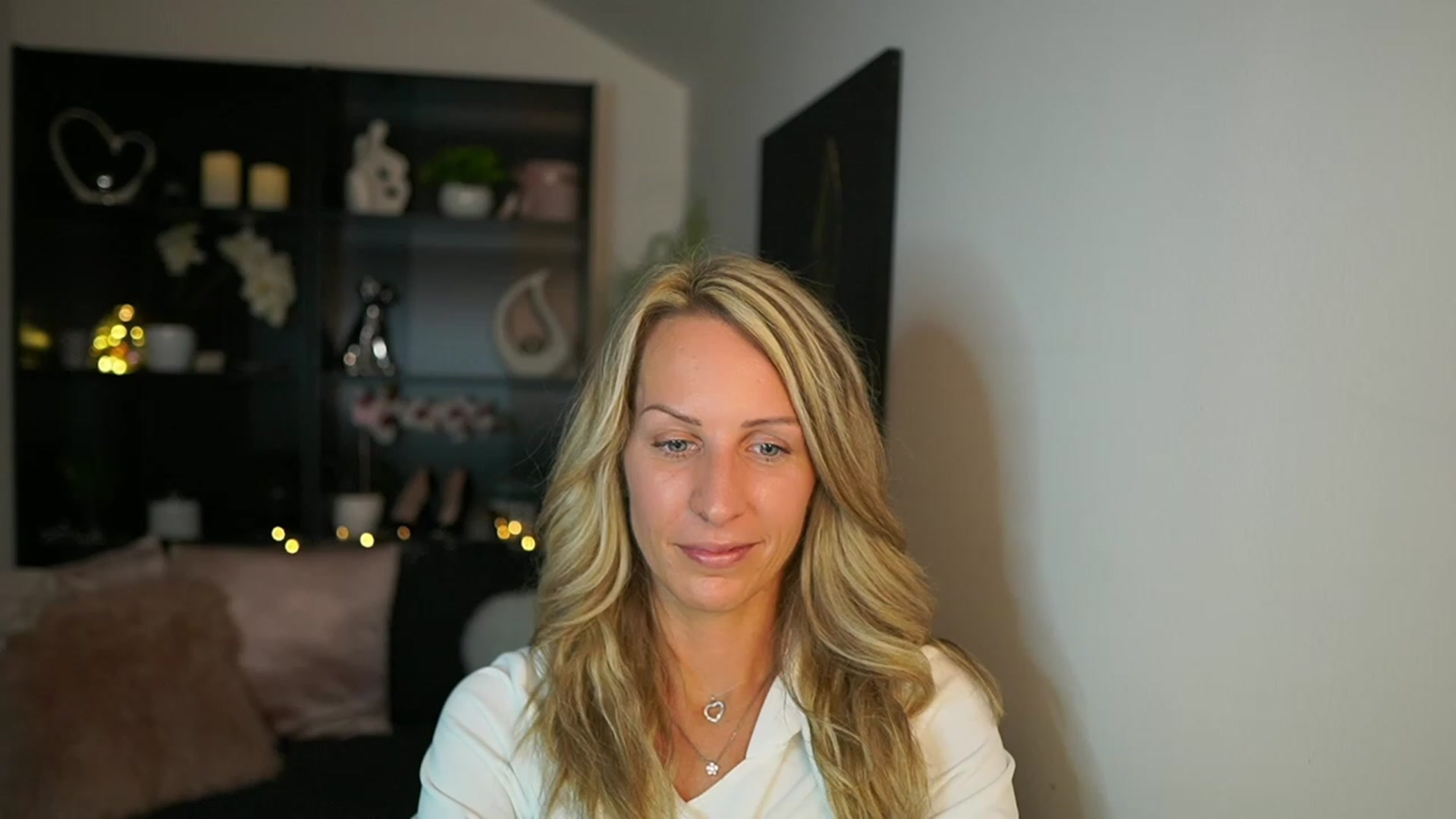 Gallery image thumbnail from Nikki__Sexx__'s myfreecams stream on, 09/28/2023, 20:39 image 11 of 20