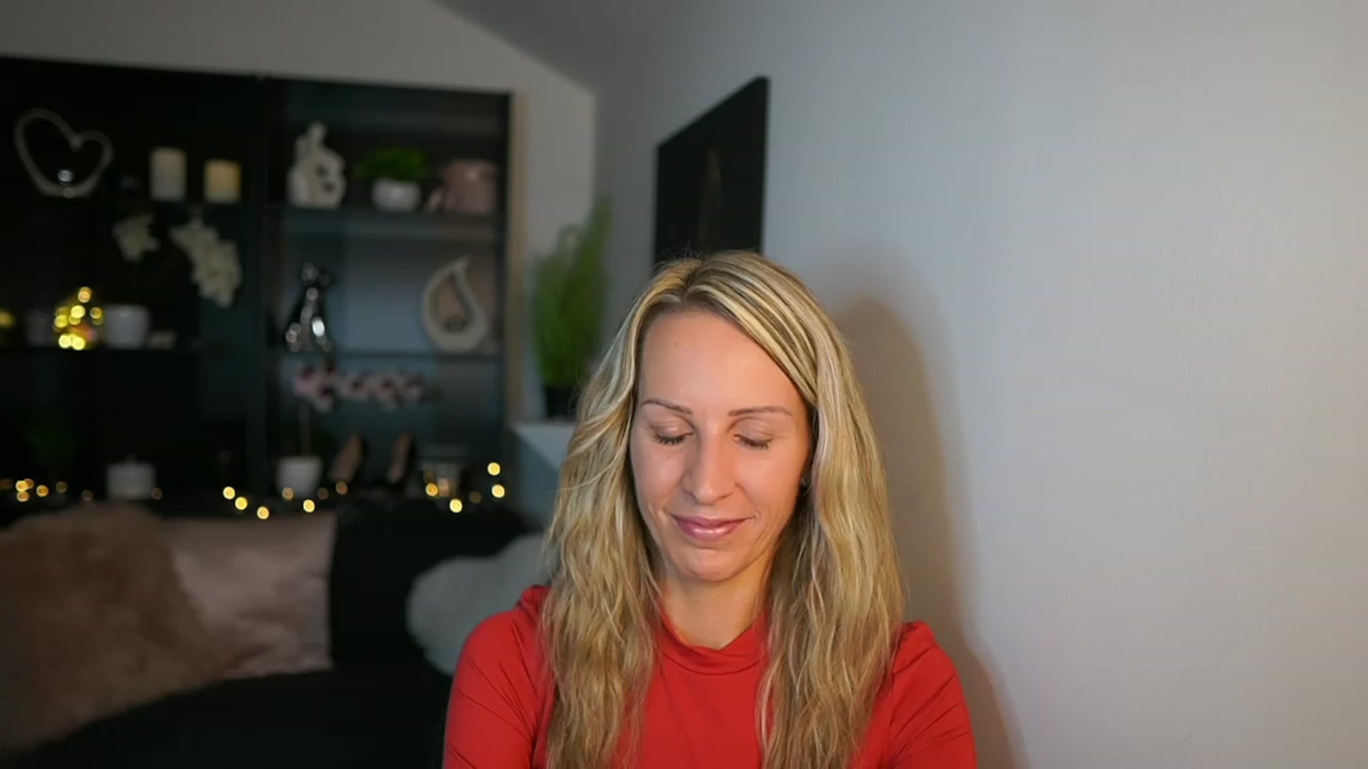 Gallery image thumbnail from Nikki__Sexx__'s myfreecams stream on, 10/02/2023, 19:58 image 8 of 20