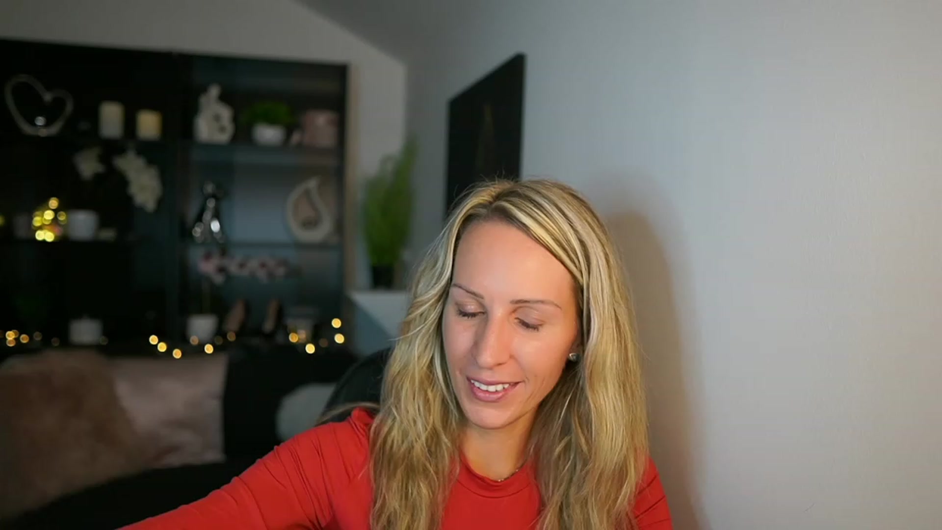 Gallery image thumbnail from Nikki__Sexx__'s myfreecams stream on, 10/02/2023, 20:41 image 2 of 20