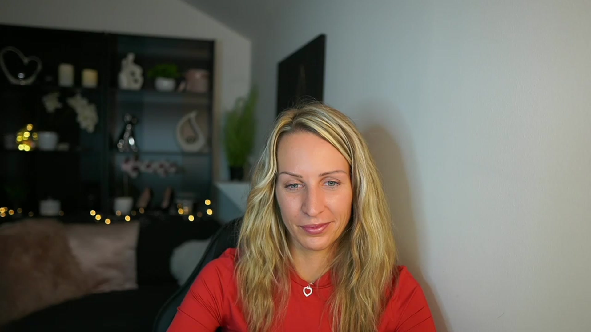 Gallery image thumbnail from Nikki__Sexx__'s myfreecams stream on, 10/02/2023, 22:27 image 14 of 20