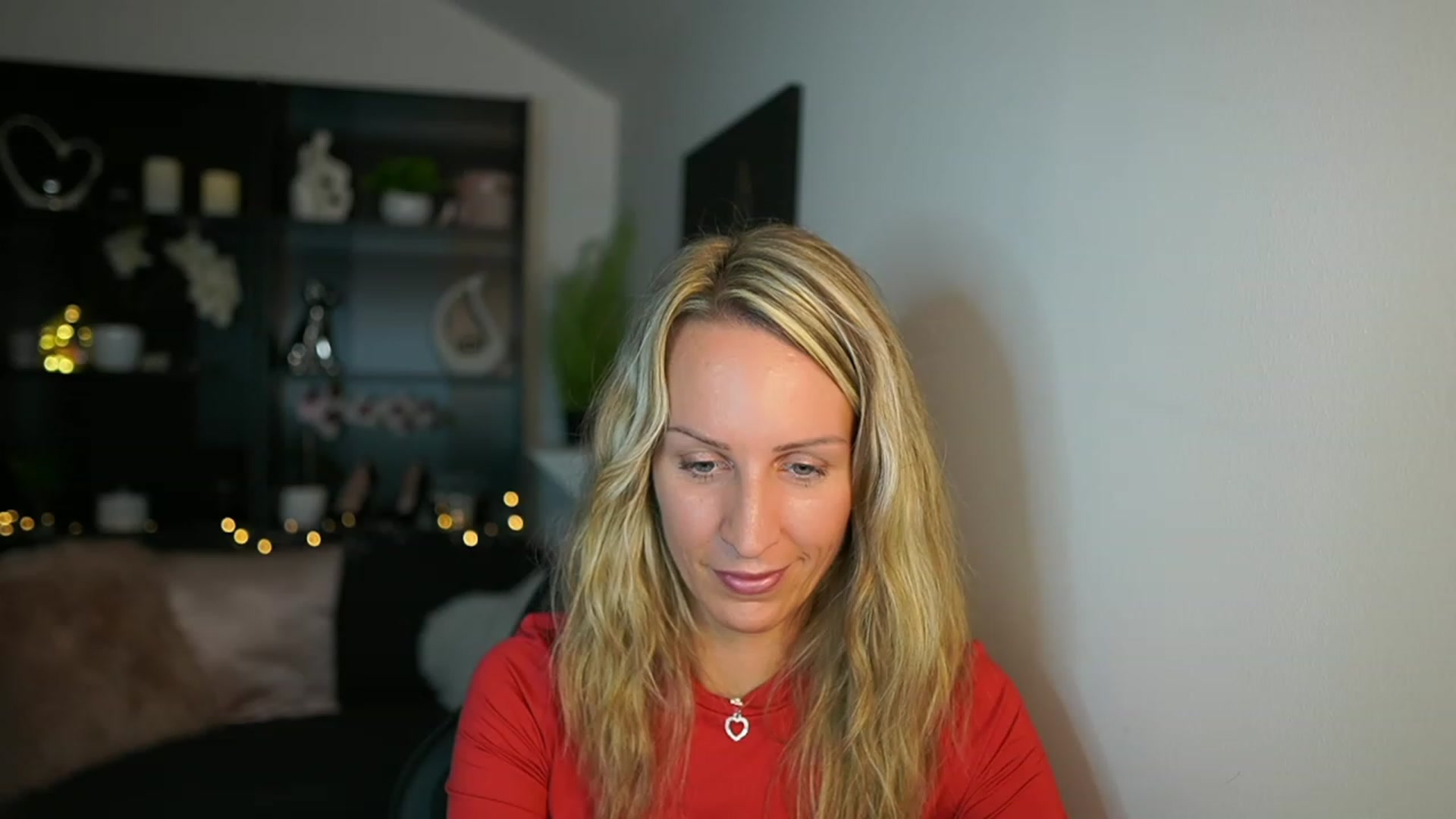 Gallery image thumbnail from Nikki__Sexx__'s myfreecams stream on, 10/02/2023, 22:27 image 8 of 20