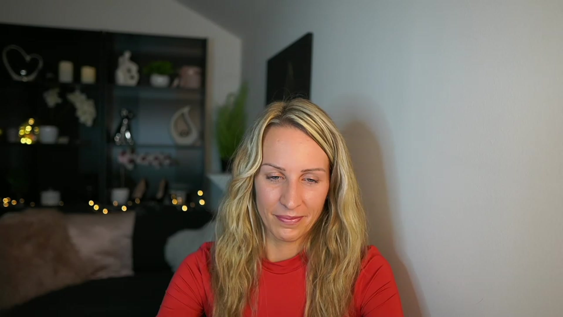 Gallery image thumbnail from Nikki__Sexx__'s myfreecams stream on, 10/02/2023, 23:02 image 18 of 20