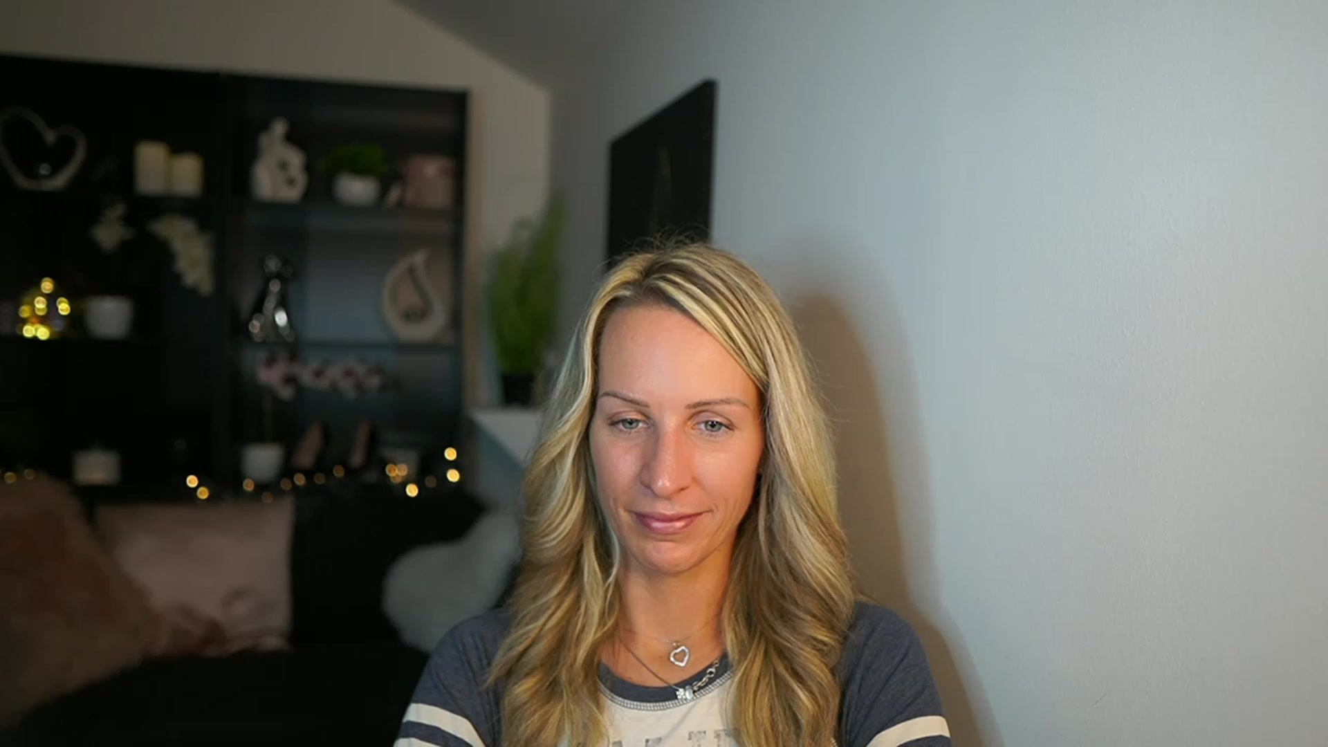 Gallery image thumbnail from Nikki__Sexx__'s myfreecams stream on, 10/05/2023, 20:47 image 13 of 20