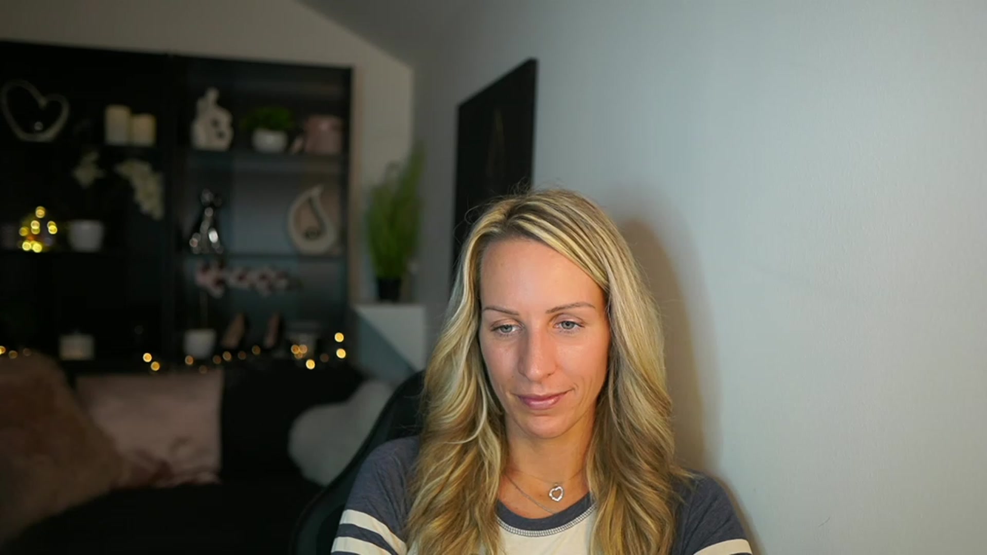 Gallery image thumbnail from Nikki__Sexx__'s myfreecams stream on, 10/05/2023, 20:47 image 5 of 20