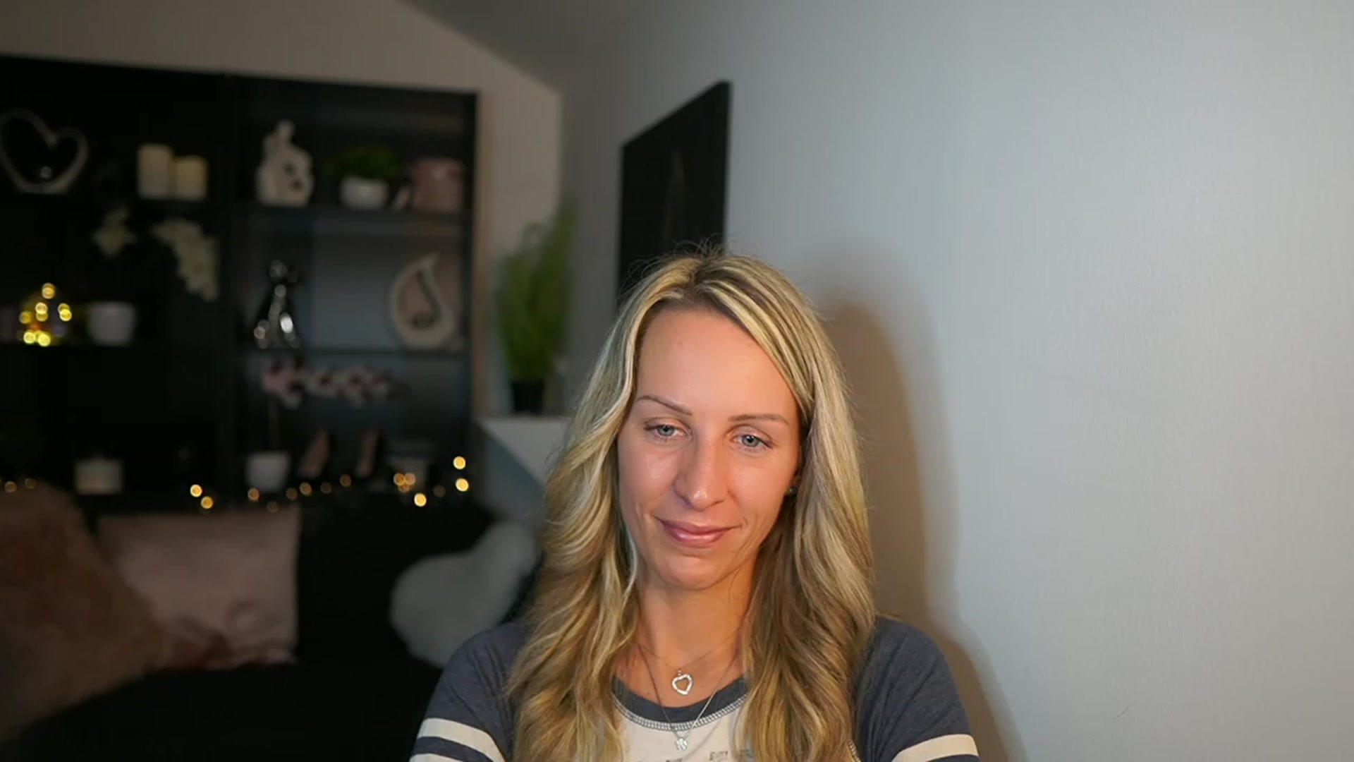 Gallery image thumbnail from Nikki__Sexx__'s myfreecams stream on, 10/05/2023, 20:47 image 14 of 20