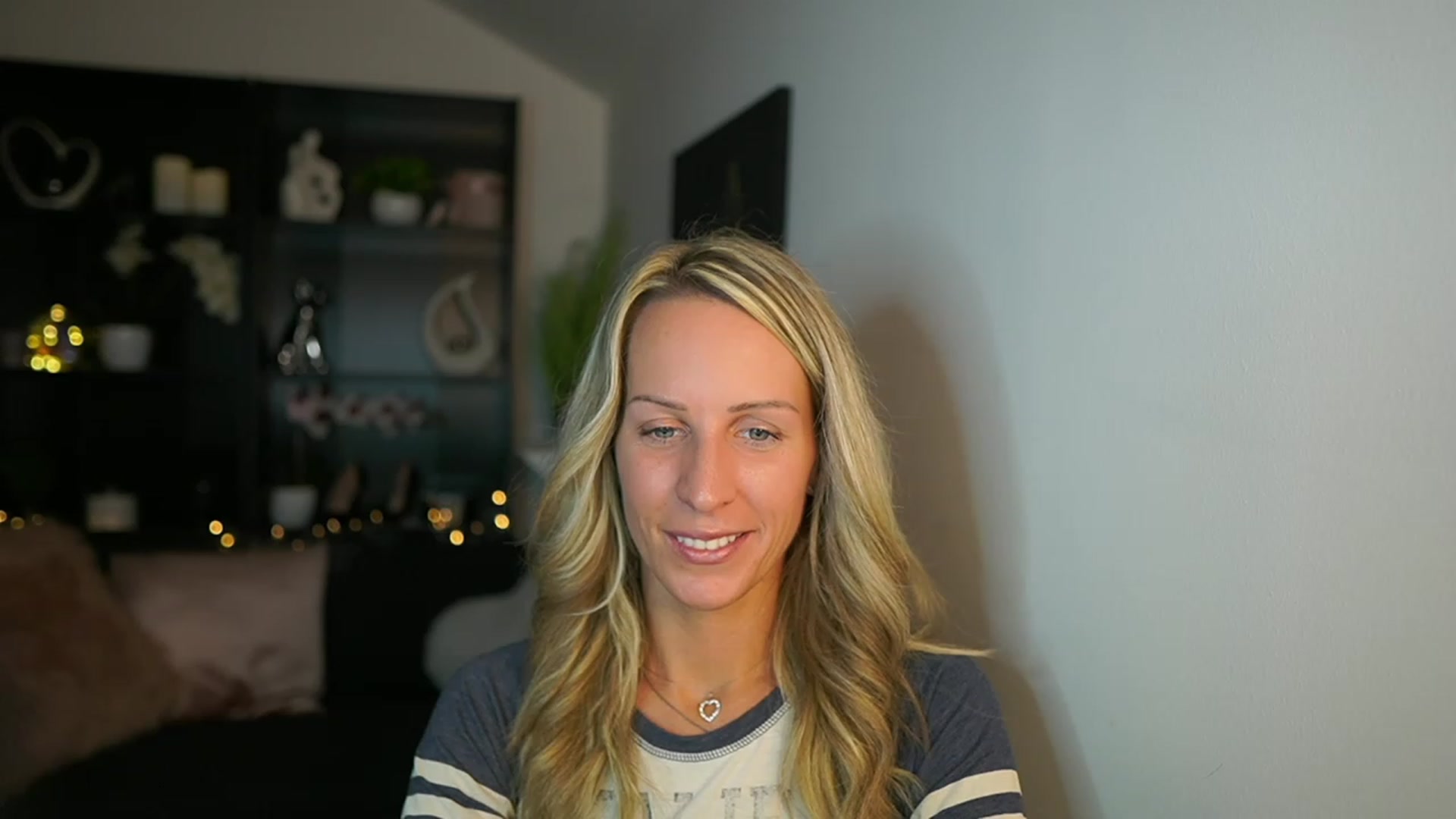 Gallery image thumbnail from Nikki__Sexx__'s myfreecams stream on, 10/05/2023, 20:47 image 1 of 20