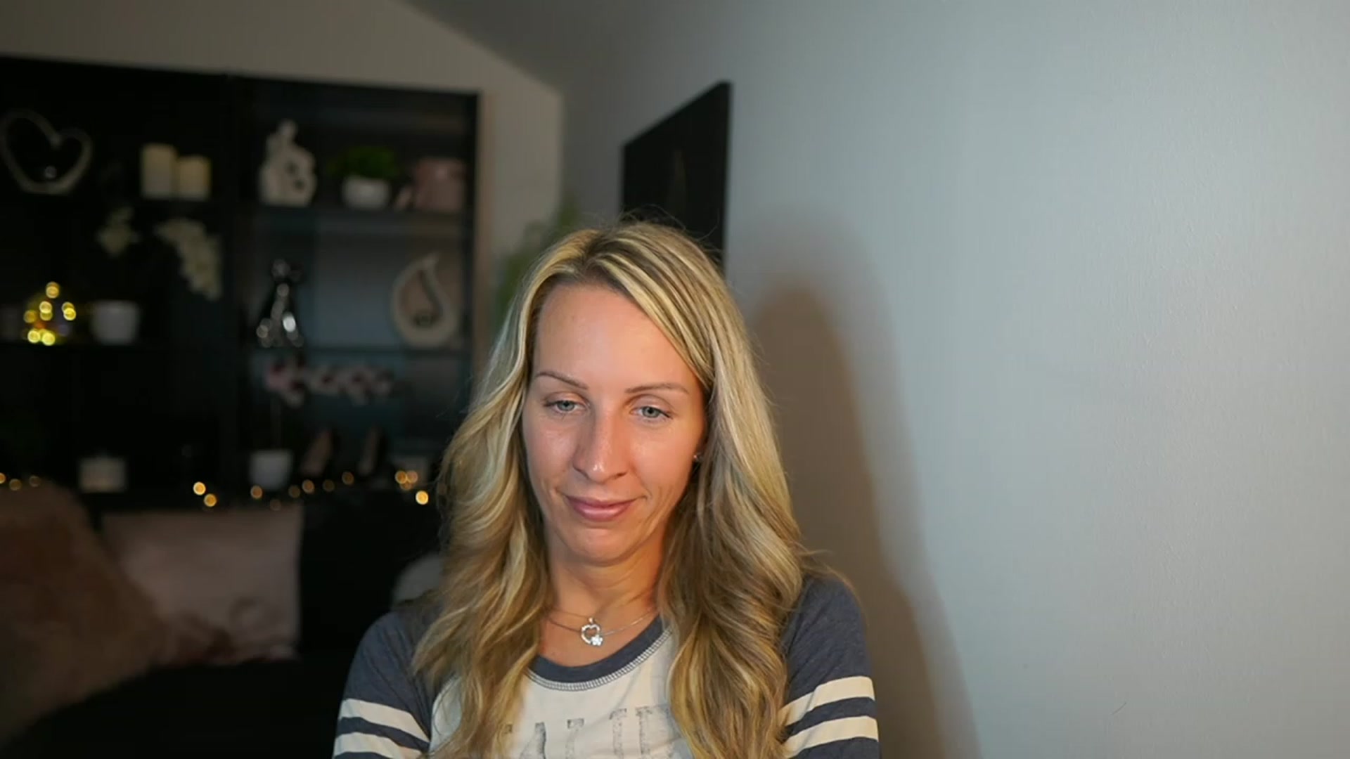Gallery image thumbnail from Nikki__Sexx__'s myfreecams stream on, 10/05/2023, 21:02 image 16 of 20