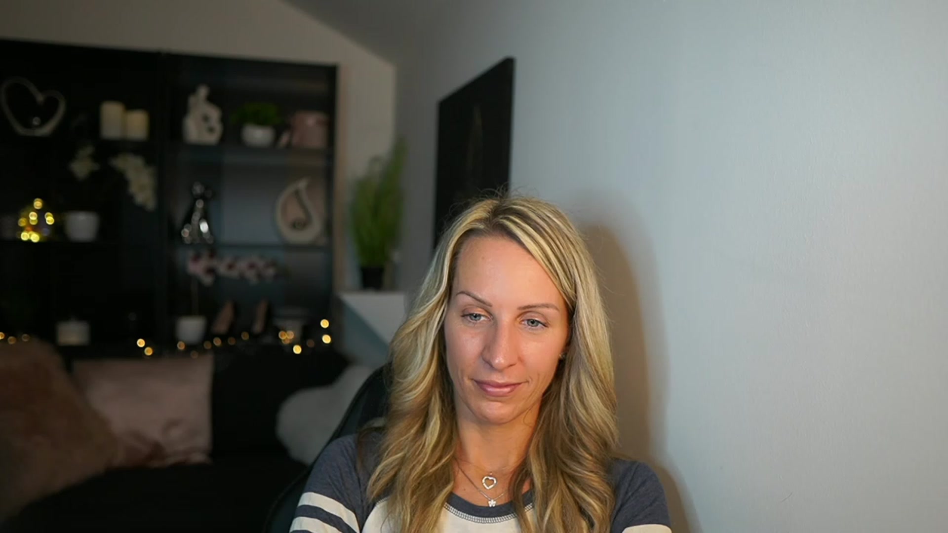 Gallery image thumbnail from Nikki__Sexx__'s myfreecams stream on, 10/05/2023, 21:02 image 9 of 20