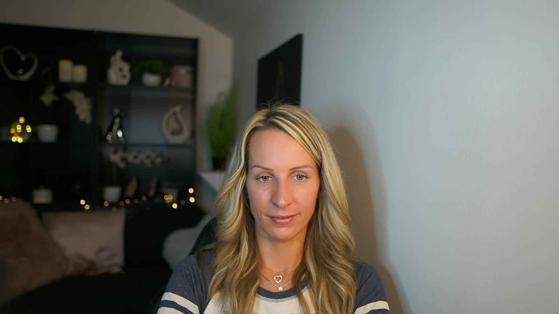 Gallery image thumbnail from Nikki__Sexx__'s myfreecams stream on, 10/05/2023, 21:02 image 10 of 20