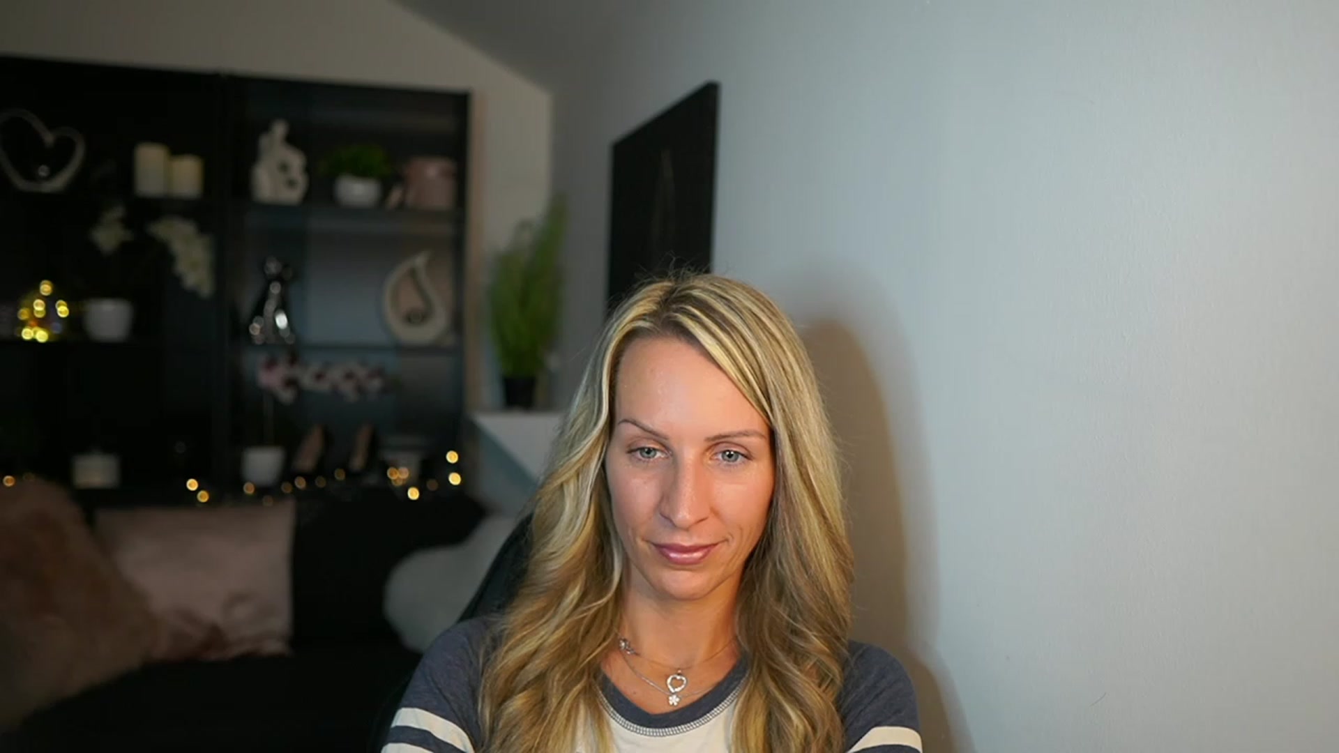 Gallery image thumbnail from Nikki__Sexx__'s myfreecams stream on, 10/05/2023, 22:19 image 20 of 20