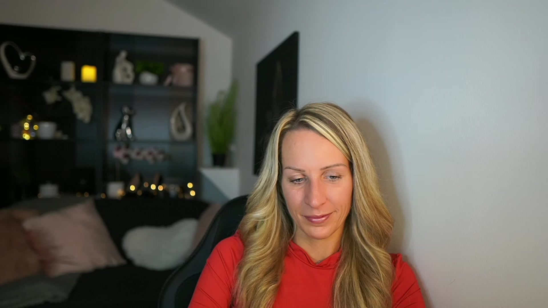 Gallery image thumbnail from Nikki__Sexx__'s myfreecams stream on, 10/19/2023, 18:45 image 14 of 20