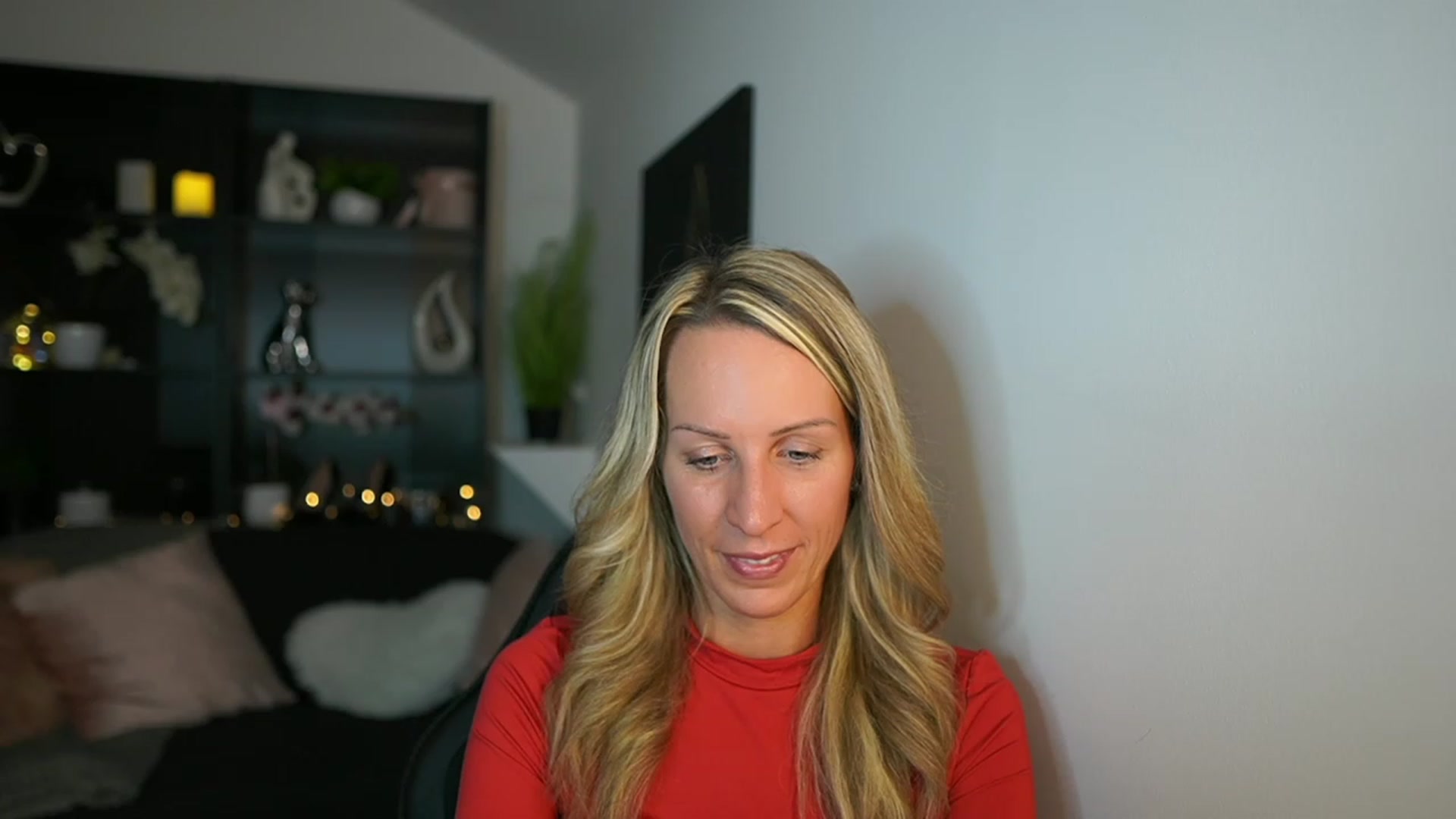 Gallery image thumbnail from Nikki__Sexx__'s myfreecams stream on, 10/19/2023, 19:56 image 16 of 20