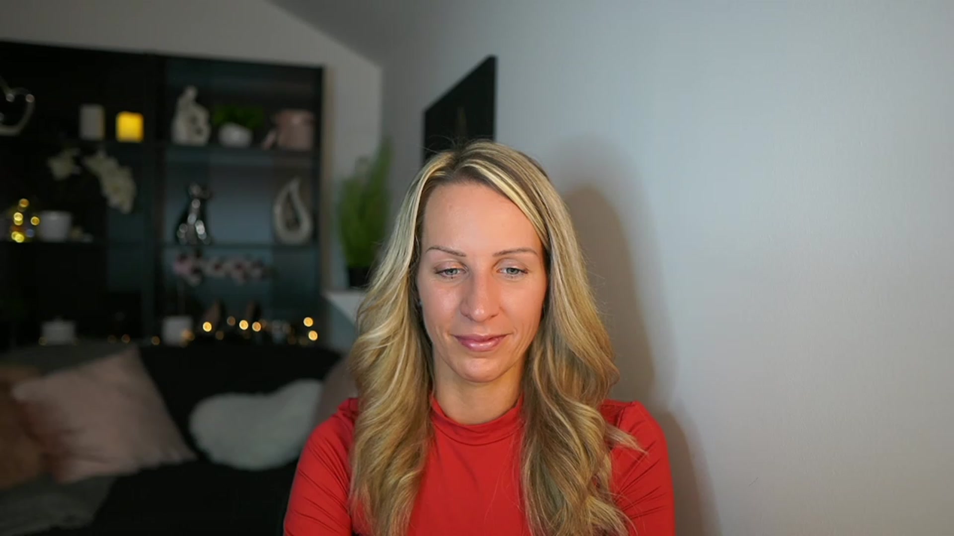 Gallery image thumbnail from Nikki__Sexx__'s myfreecams stream on, 10/19/2023, 19:56 image 12 of 20