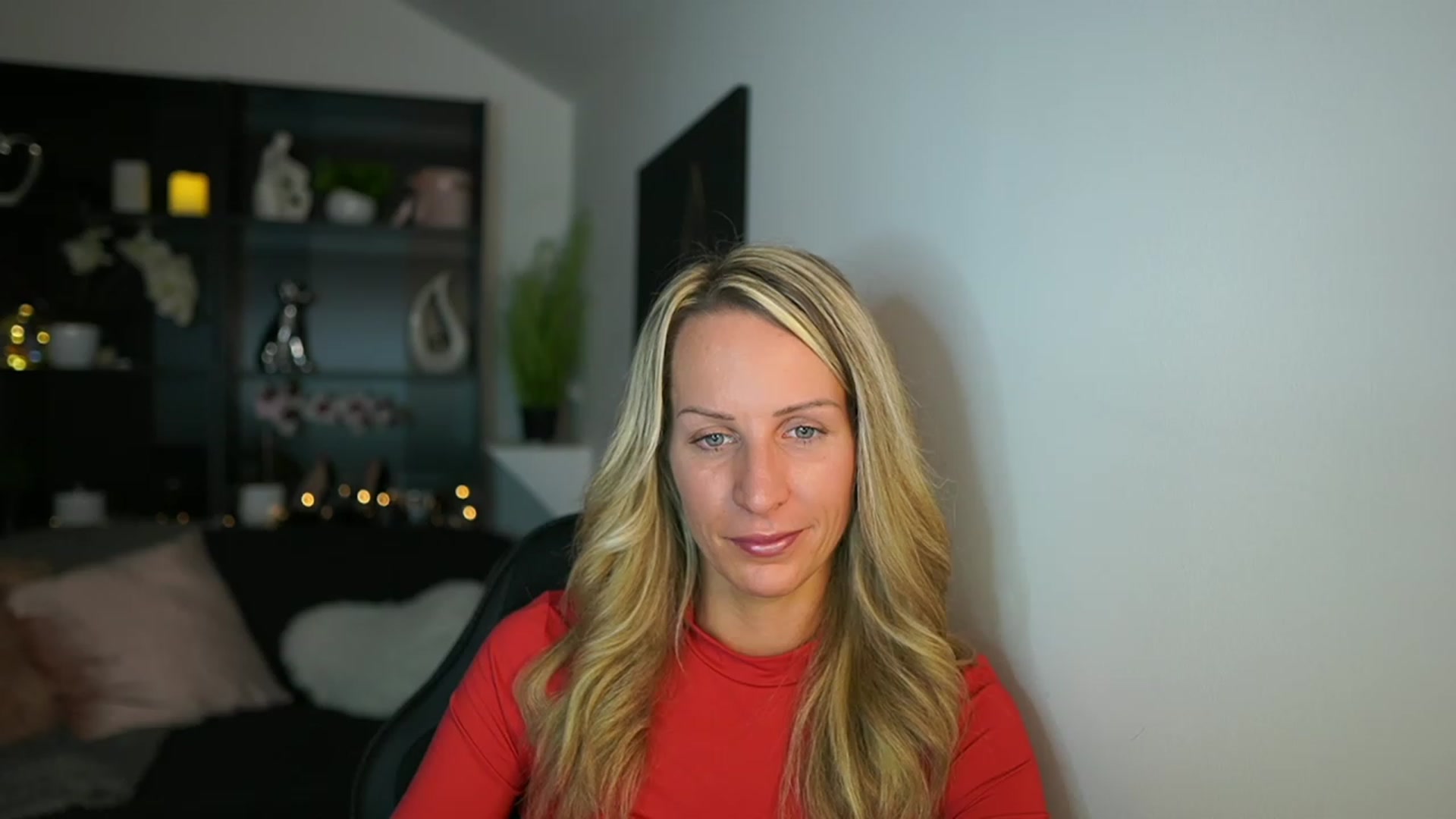 Gallery image thumbnail from Nikki__Sexx__'s myfreecams stream on, 10/19/2023, 21:52 image 4 of 20