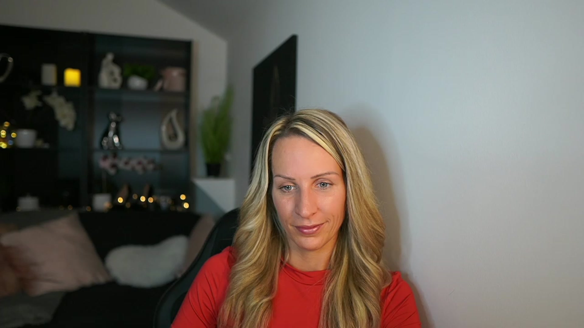 Gallery image thumbnail from Nikki__Sexx__'s myfreecams stream on, 10/19/2023, 21:52 image 13 of 20