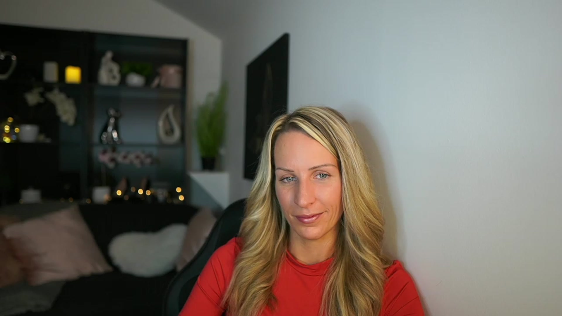Gallery image thumbnail from Nikki__Sexx__'s myfreecams stream on, 10/19/2023, 21:52 image 7 of 20