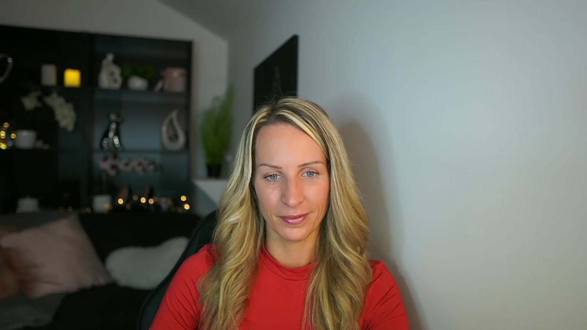 Gallery image thumbnail from Nikki__Sexx__'s myfreecams stream on, 10/19/2023, 21:52 image 12 of 20