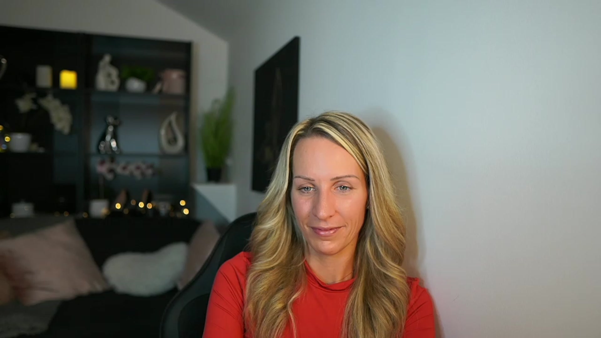 Gallery image thumbnail from Nikki__Sexx__'s myfreecams stream on, 10/19/2023, 23:04 image 11 of 20