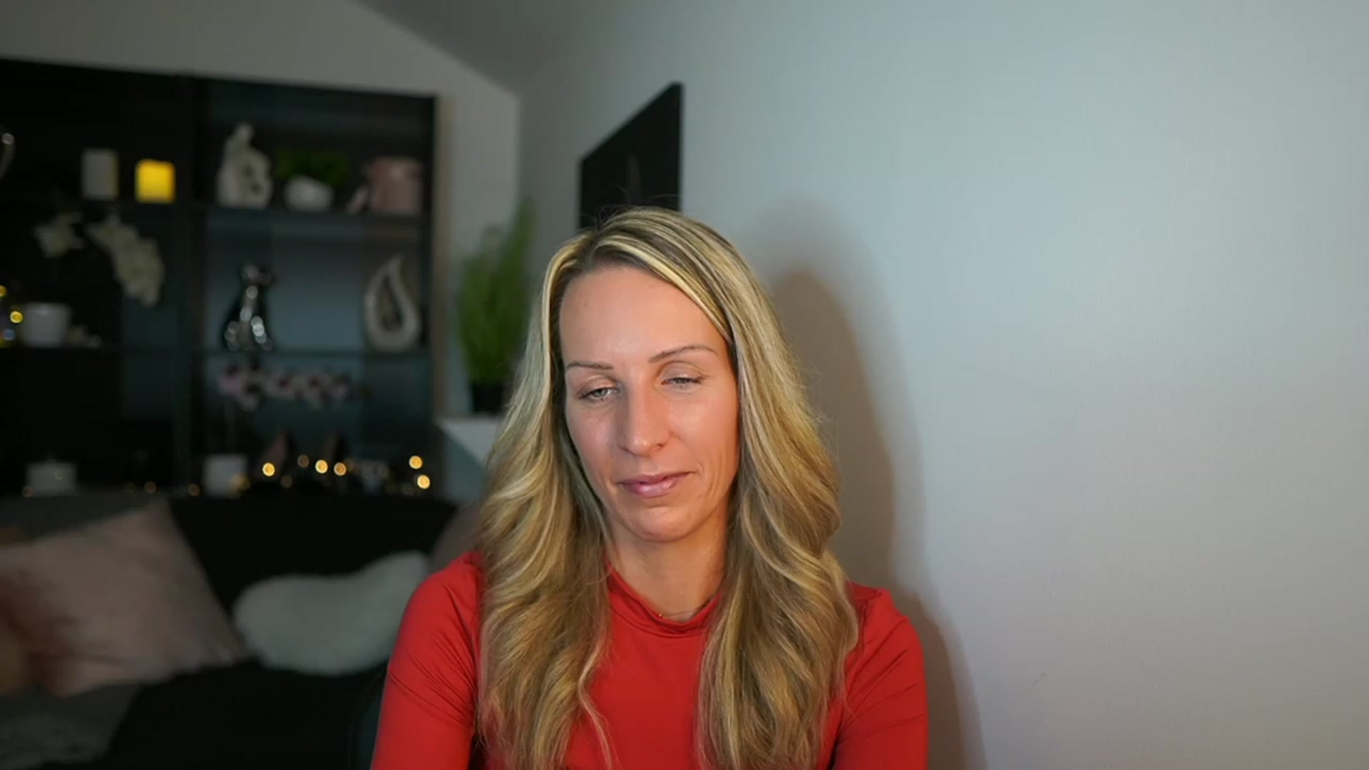 Gallery image thumbnail from Nikki__Sexx__'s myfreecams stream on, 10/19/2023, 23:04 image 8 of 20