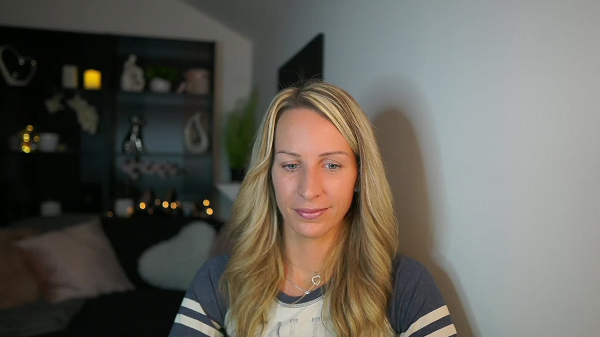 Gallery image thumbnail from Nikki__Sexx__'s myfreecams stream on, 10/22/2023, 19:53 image 20 of 20