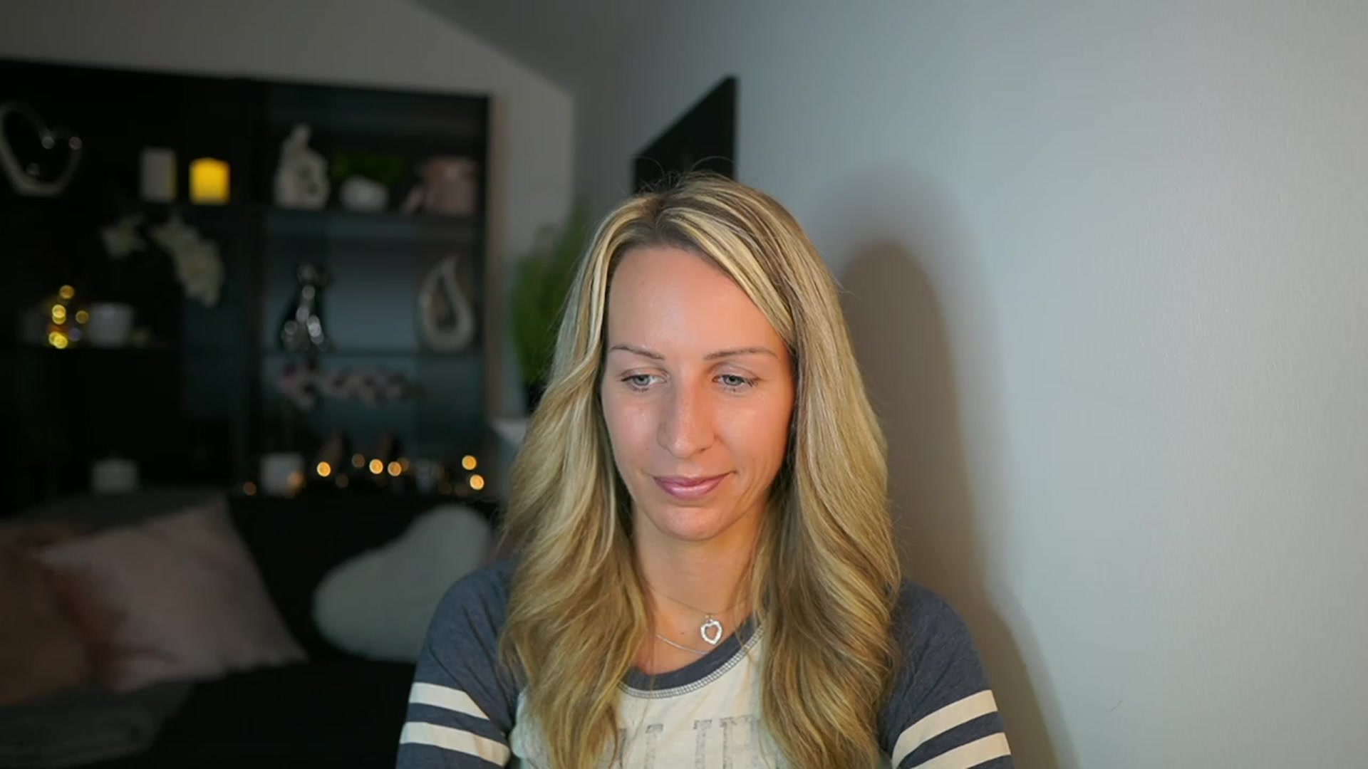 Gallery image thumbnail from Nikki__Sexx__'s myfreecams stream on, 10/22/2023, 20:31 image 4 of 20