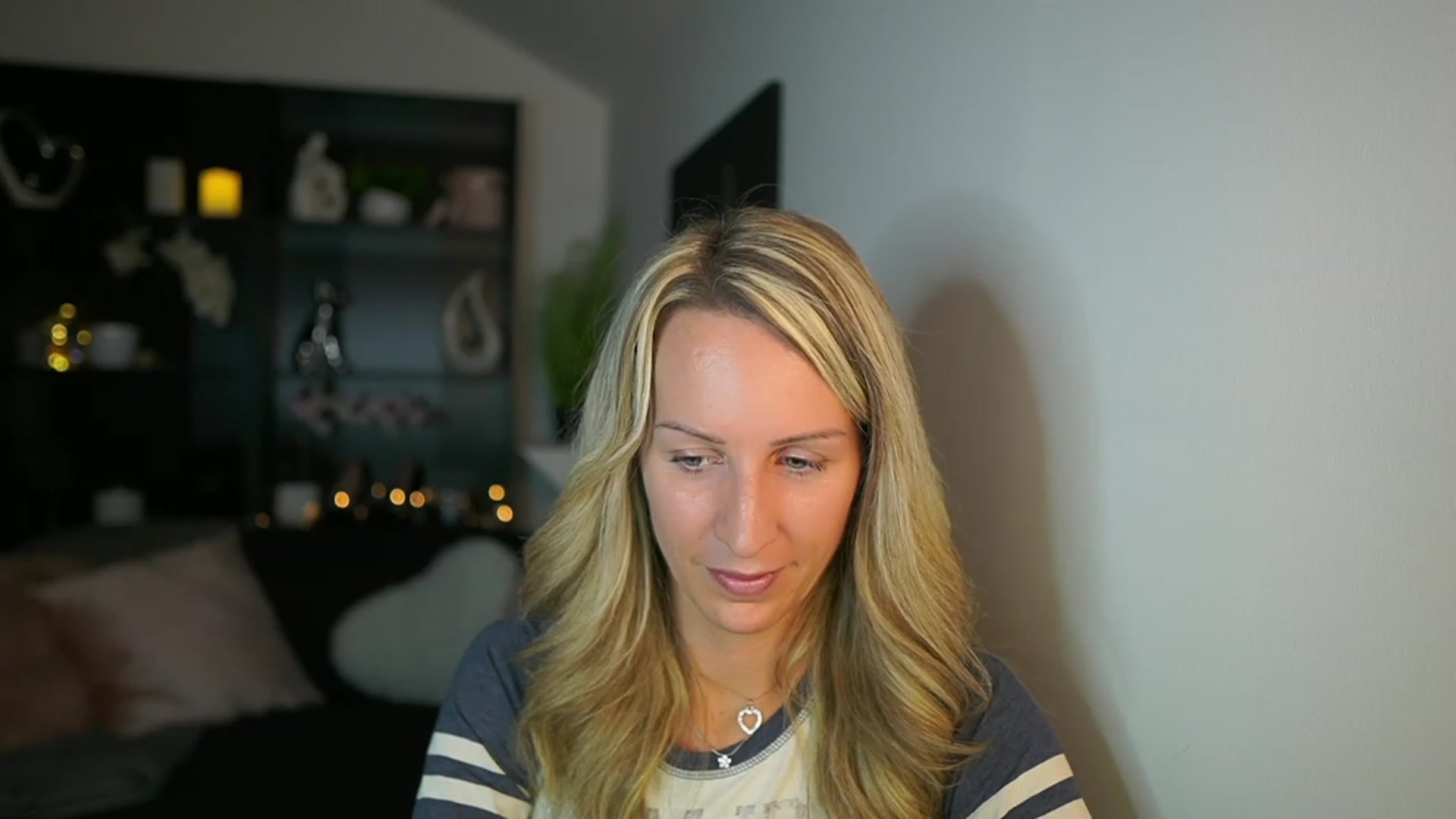 Gallery image thumbnail from Nikki__Sexx__'s myfreecams stream on, 10/22/2023, 20:31 image 13 of 20