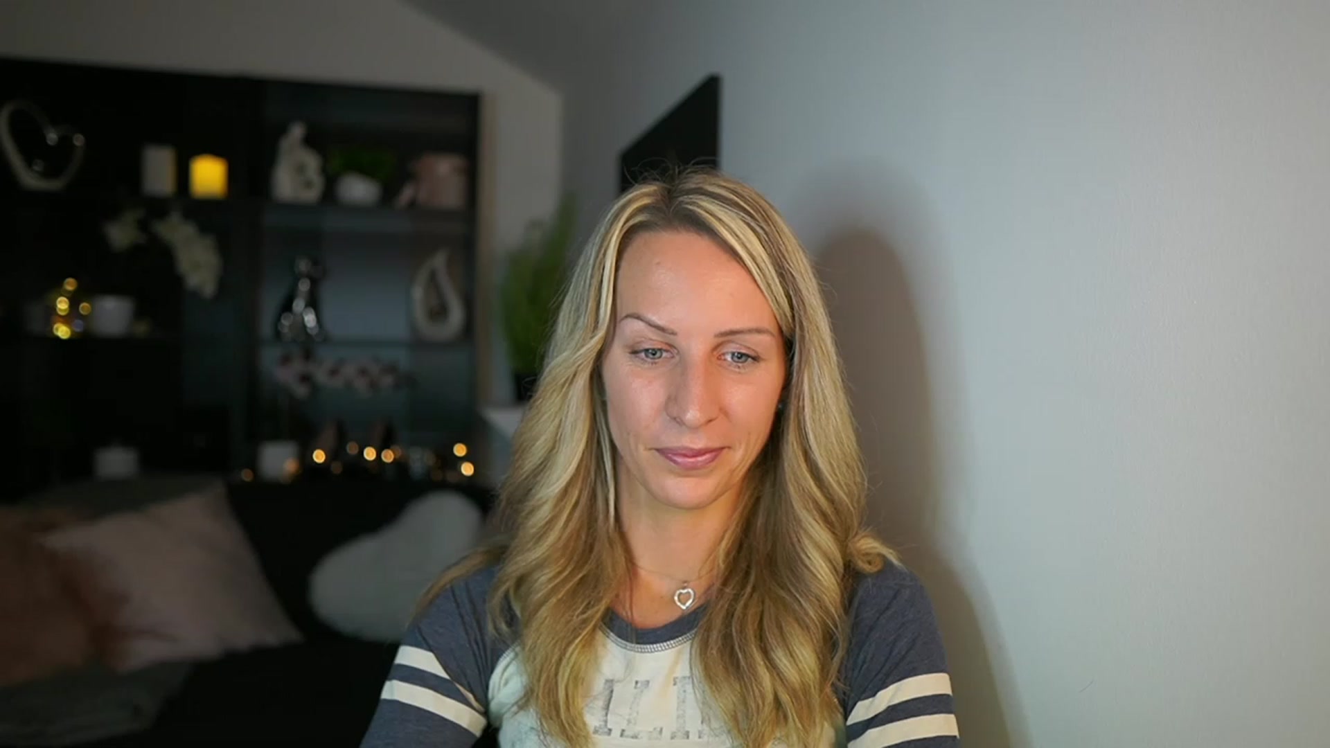 Gallery image thumbnail from Nikki__Sexx__'s myfreecams stream on, 10/22/2023, 20:31 image 20 of 20