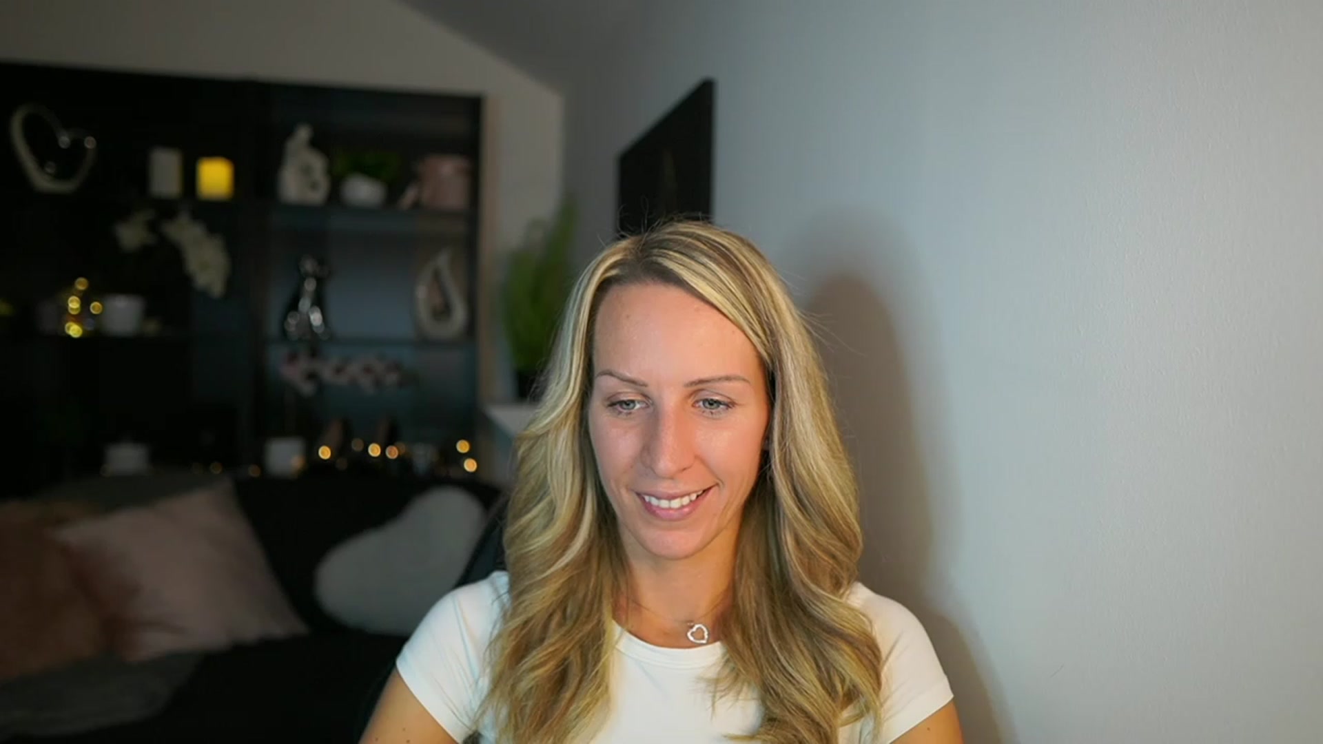 Gallery image thumbnail from Nikki__Sexx__'s myfreecams stream on, 10/23/2023, 19:02 image 13 of 20