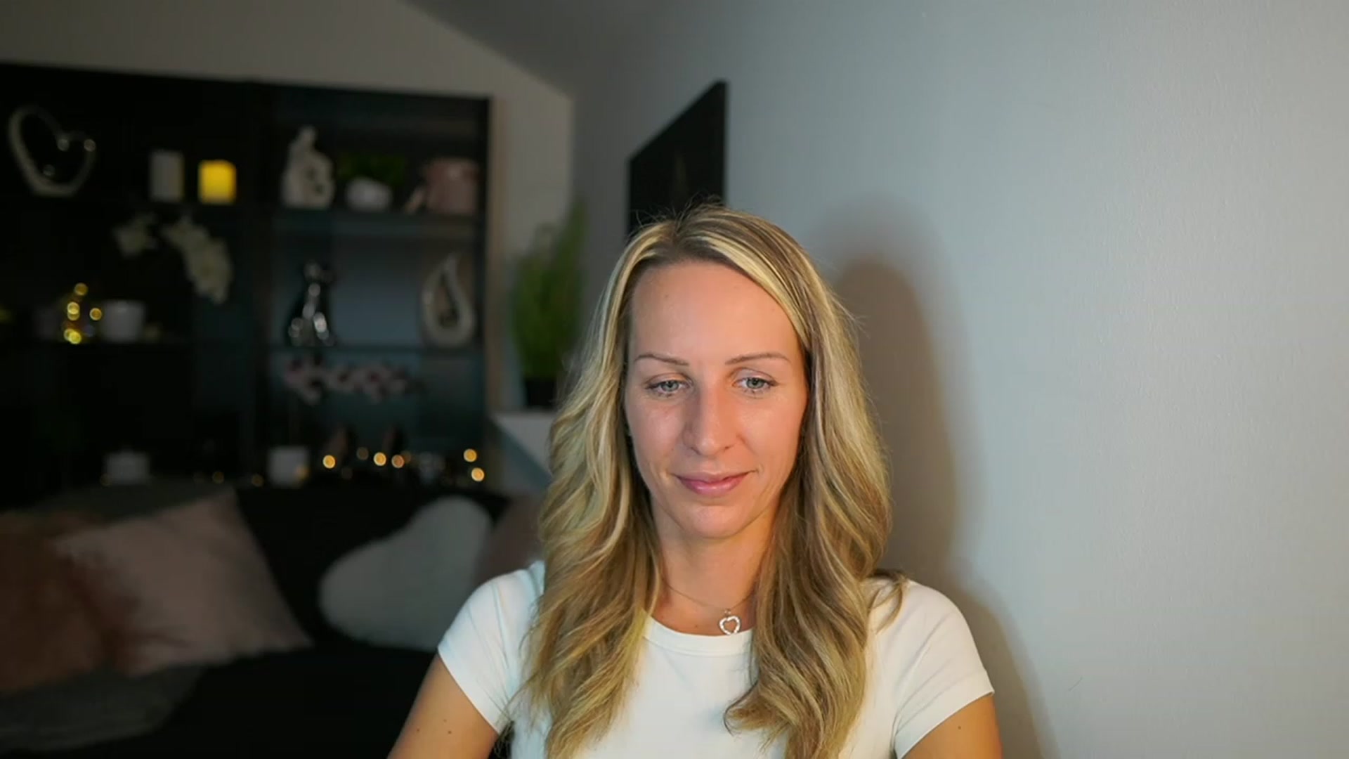 Gallery image thumbnail from Nikki__Sexx__'s myfreecams stream on, 10/23/2023, 20:00 image 15 of 20