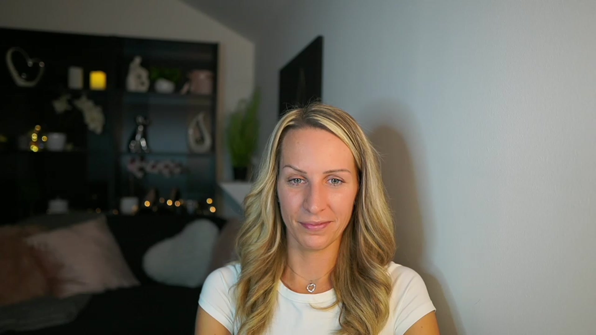 Gallery image thumbnail from Nikki__Sexx__'s myfreecams stream on, 10/23/2023, 20:00 image 13 of 20