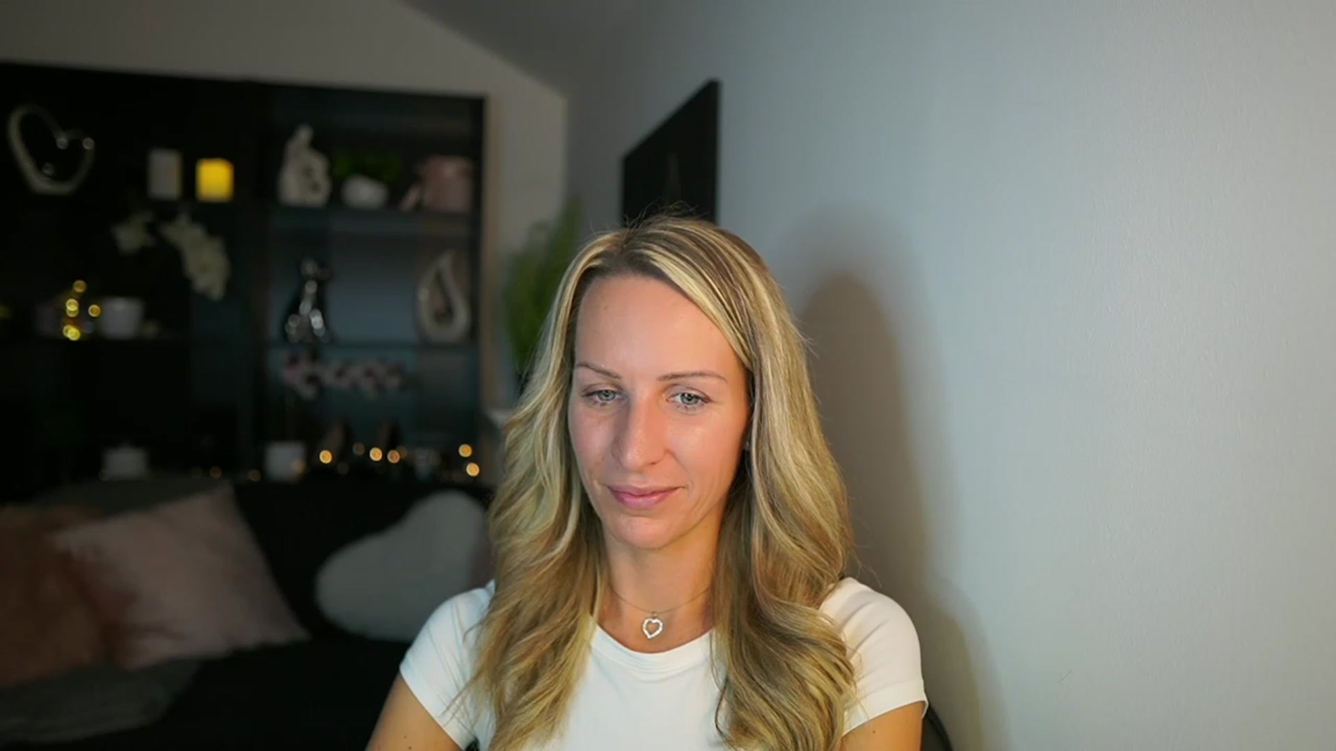 Gallery image thumbnail from Nikki__Sexx__'s myfreecams stream on, 10/23/2023, 20:00 image 20 of 20